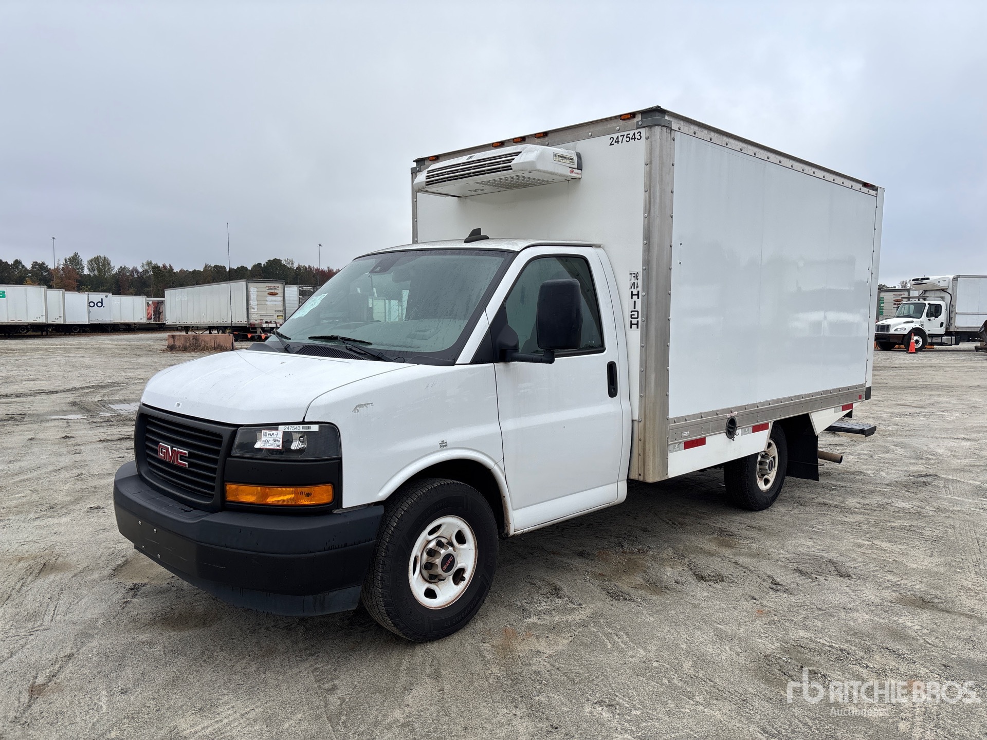 General Appearance with Imagen: esquina delantera izquierda