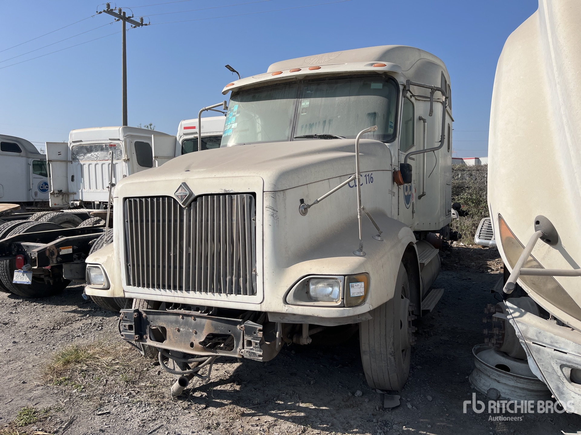 General Appearance with Imagen: esquina delantera izquierda