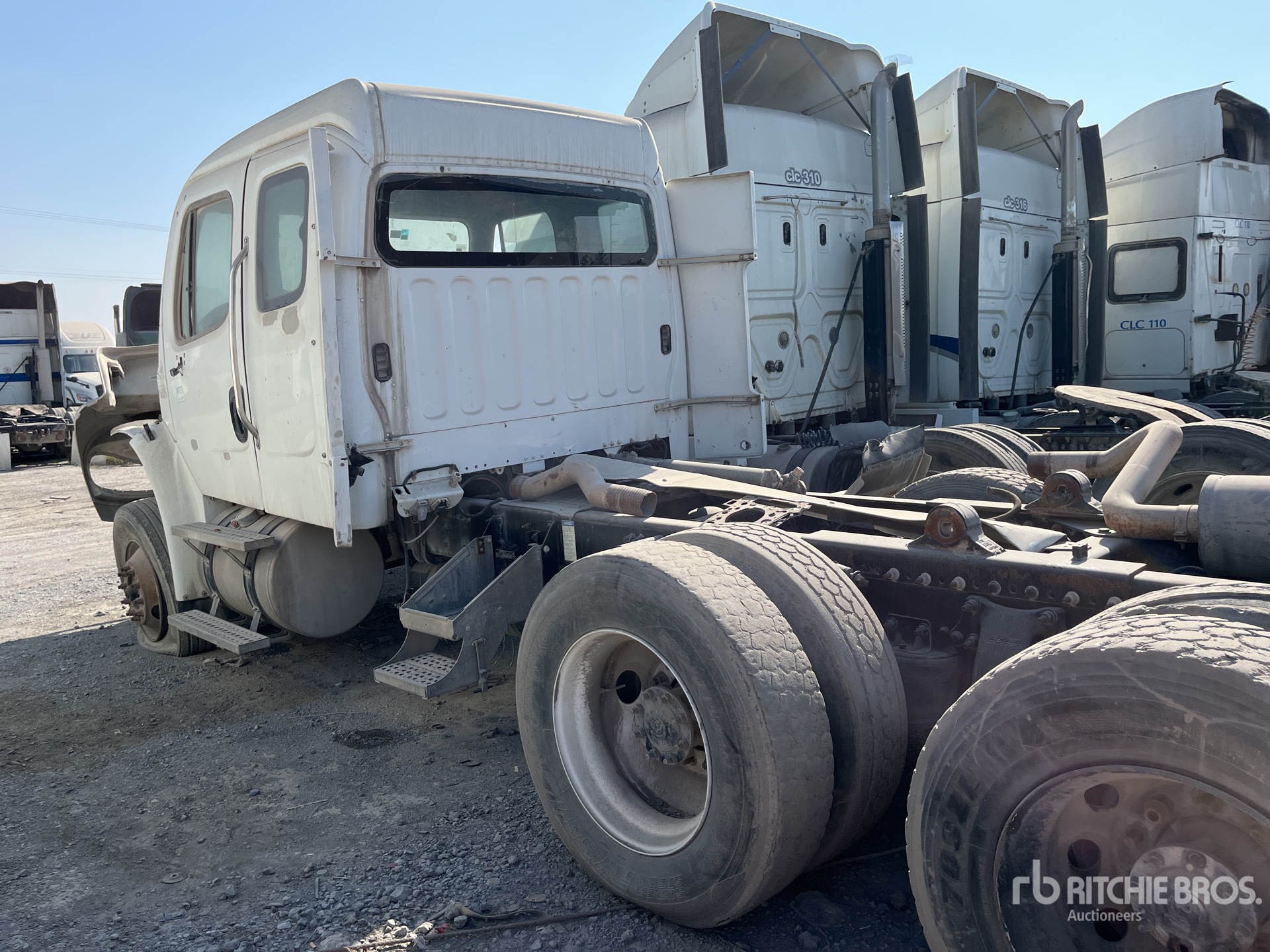 General Appearance with Imagen: esquina trasera izquierda