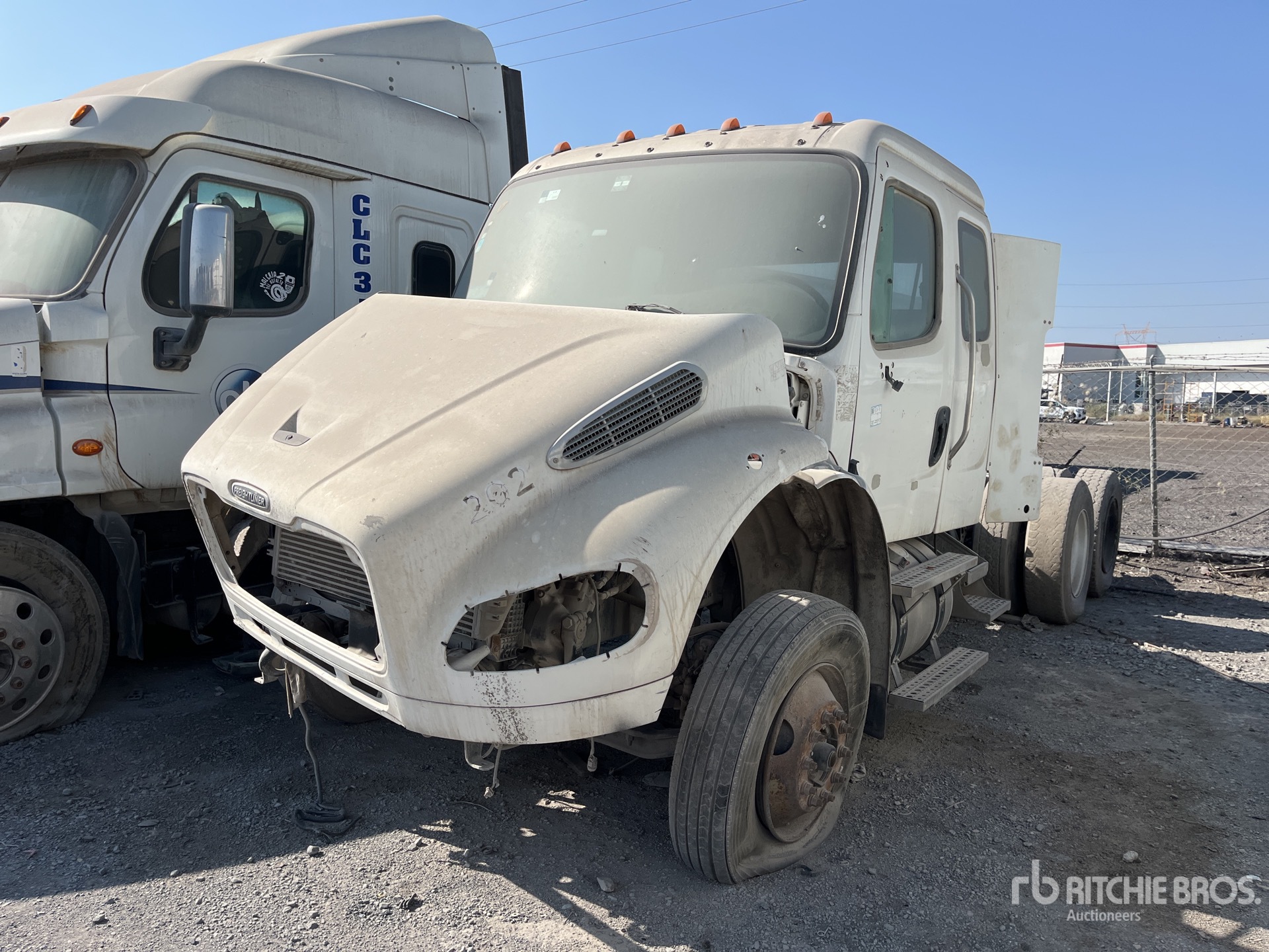 General Appearance with Imagen: esquina delantera izquierda