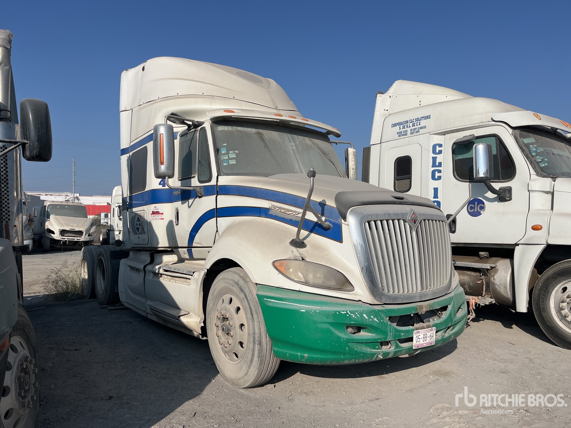 General Appearance with Imagen: esquina delantera derecha