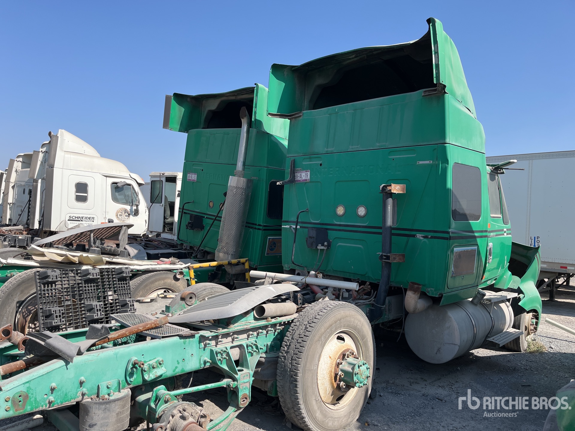 General Appearance with Imagen: esquina trasera derecha