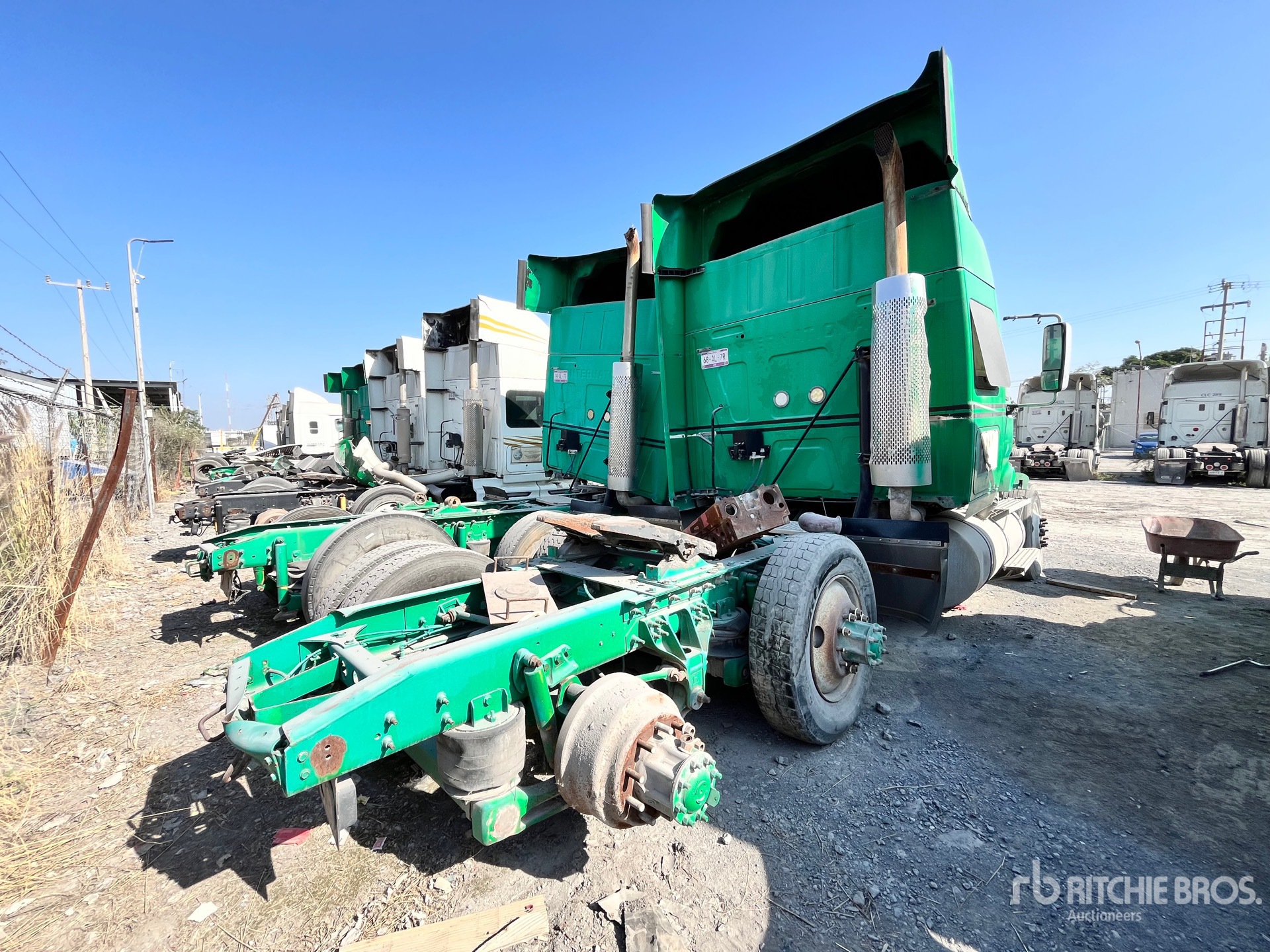 General Appearance with Imagen: esquina trasera derecha