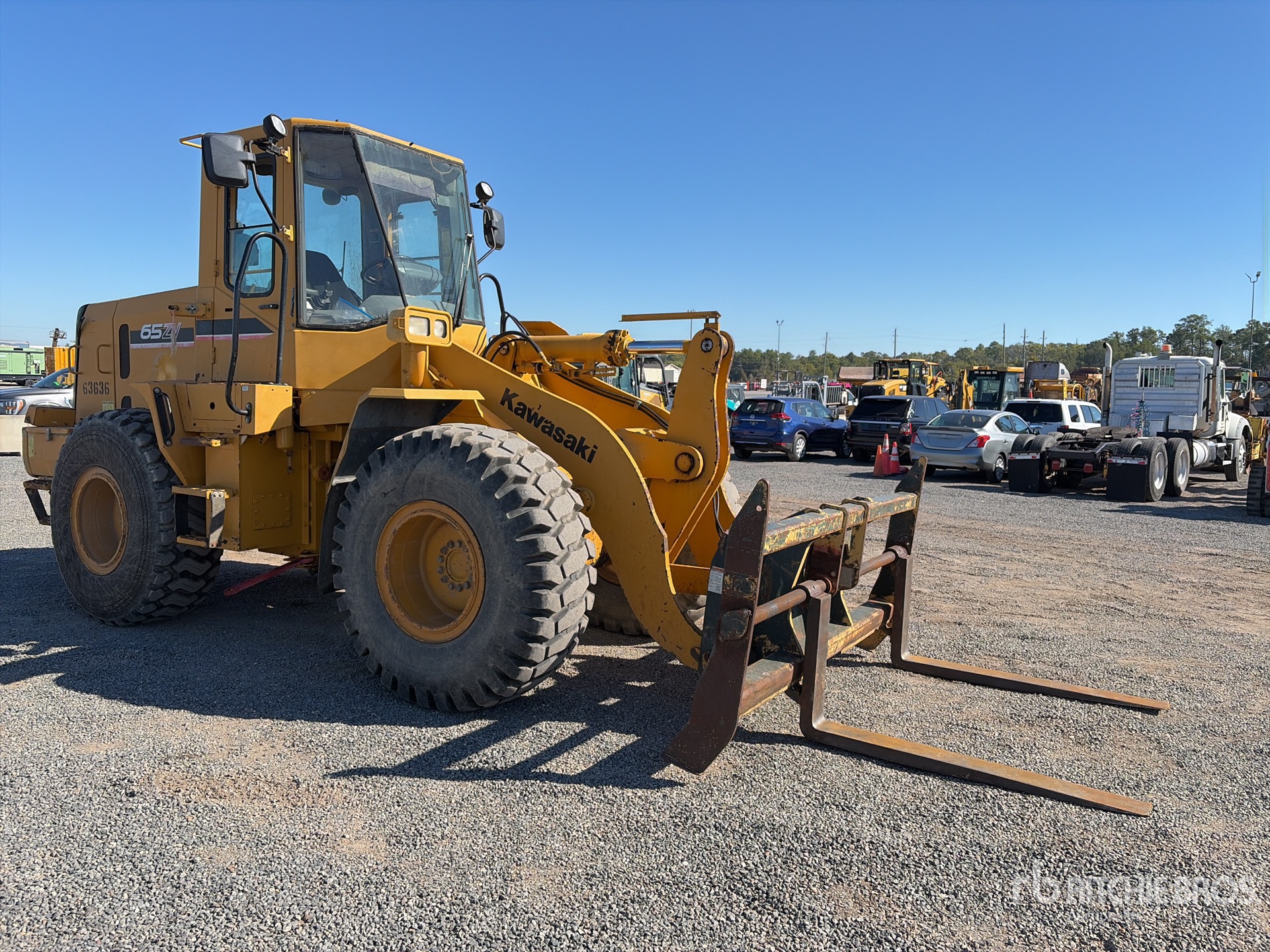 General Appearance with Foto, angolo anteriore destro