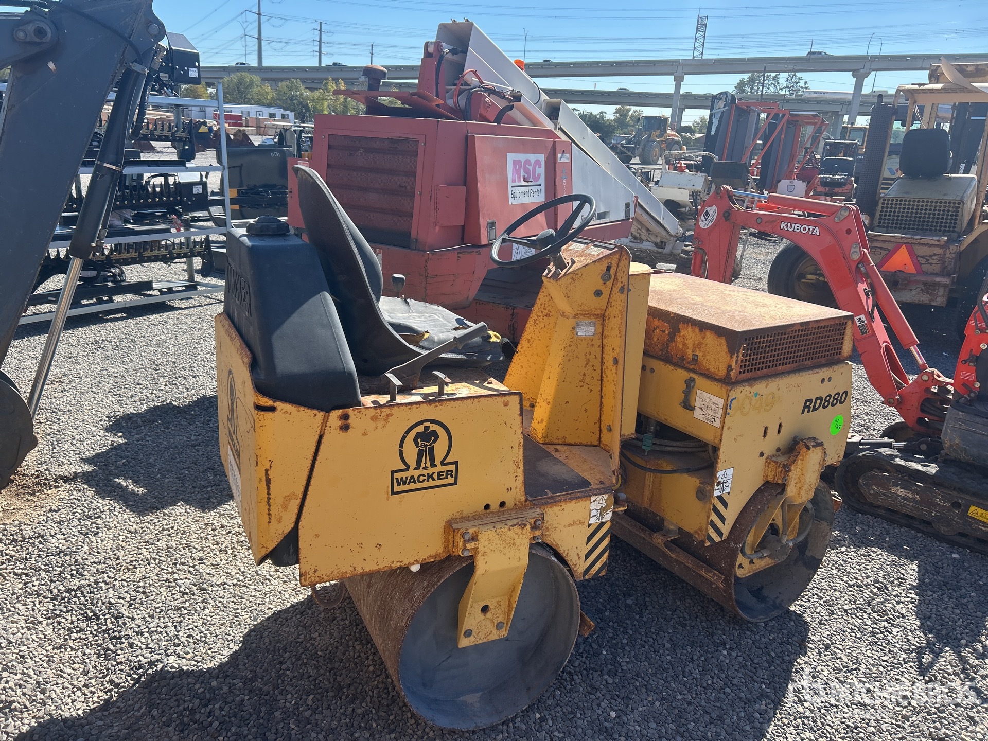 General Appearance with Imagen: esquina trasera derecha