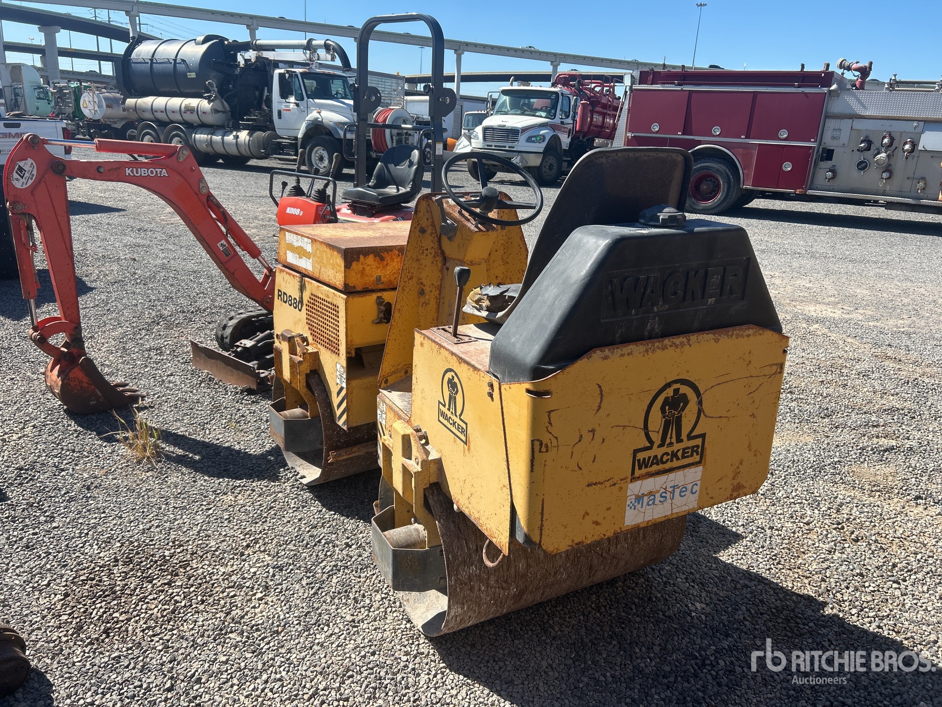 General Appearance with Imagen: esquina trasera izquierda