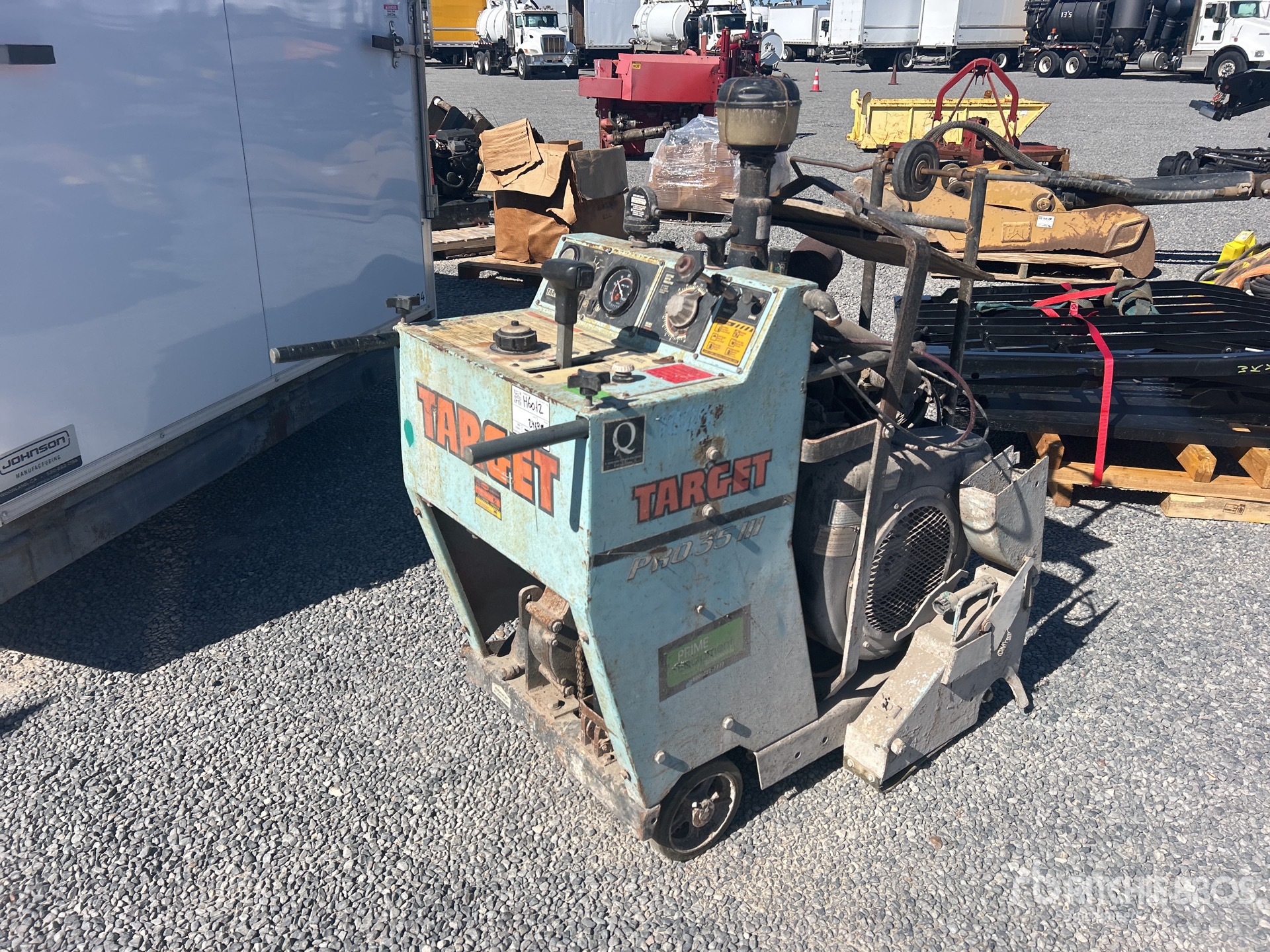 General Appearance with Image, coin arrière droit