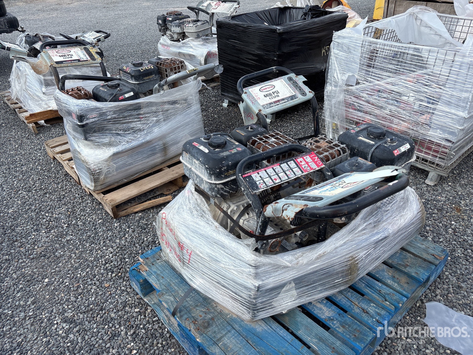 General Appearance with Bild, Ecke hinten links