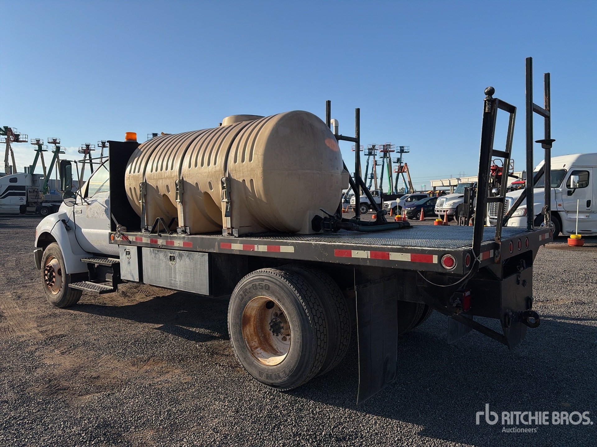 General Appearance with Image, coin arrière gauche