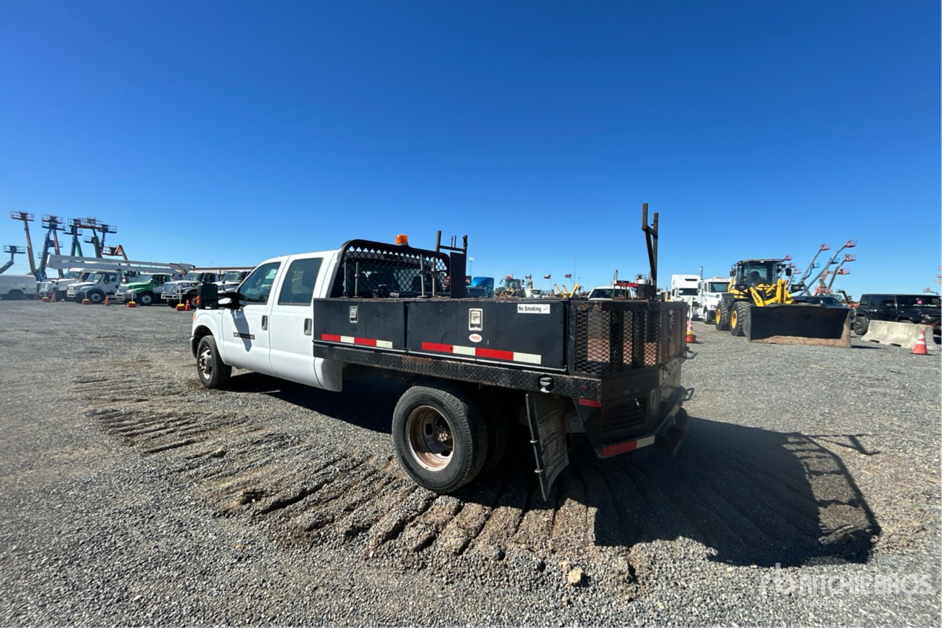 General Appearance with Imagen: esquina trasera izquierda