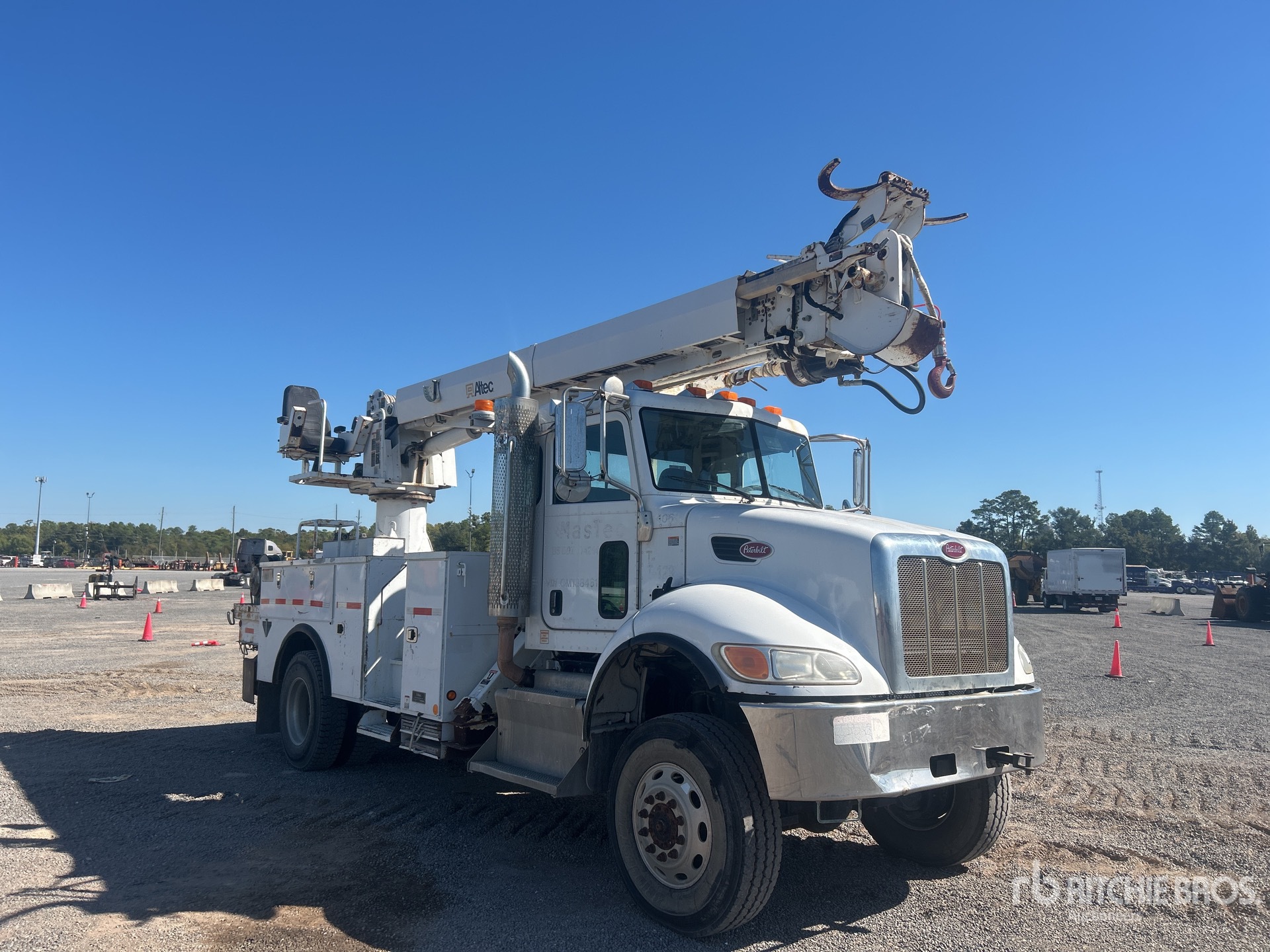 General Appearance with Imagen: esquina delantera derecha