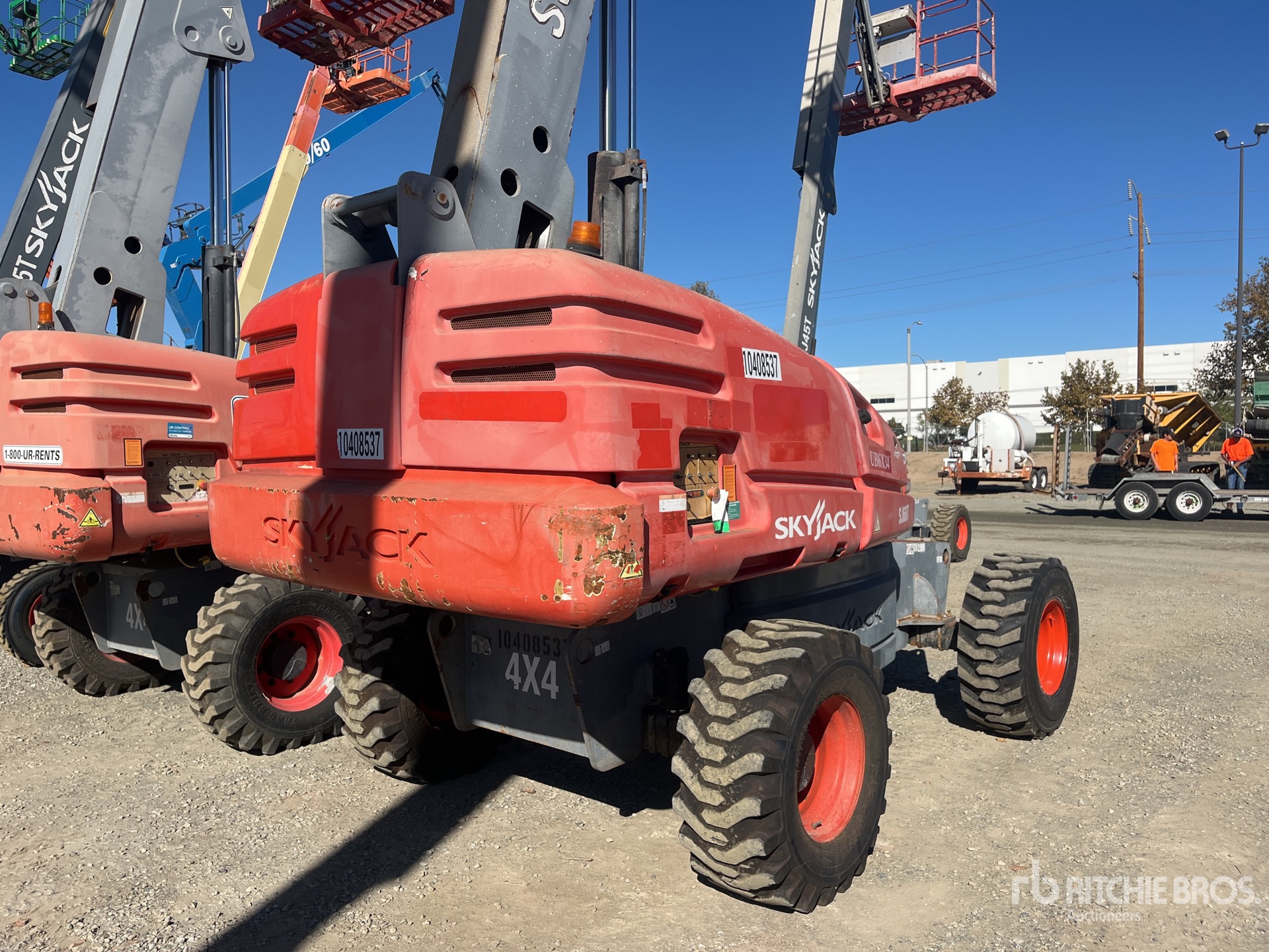 General Appearance with Picture, Right Rear Corner