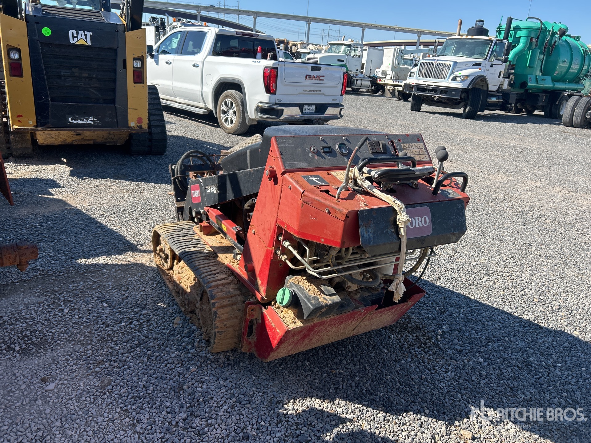 General Appearance with Foto, angolo anteriore sinistro