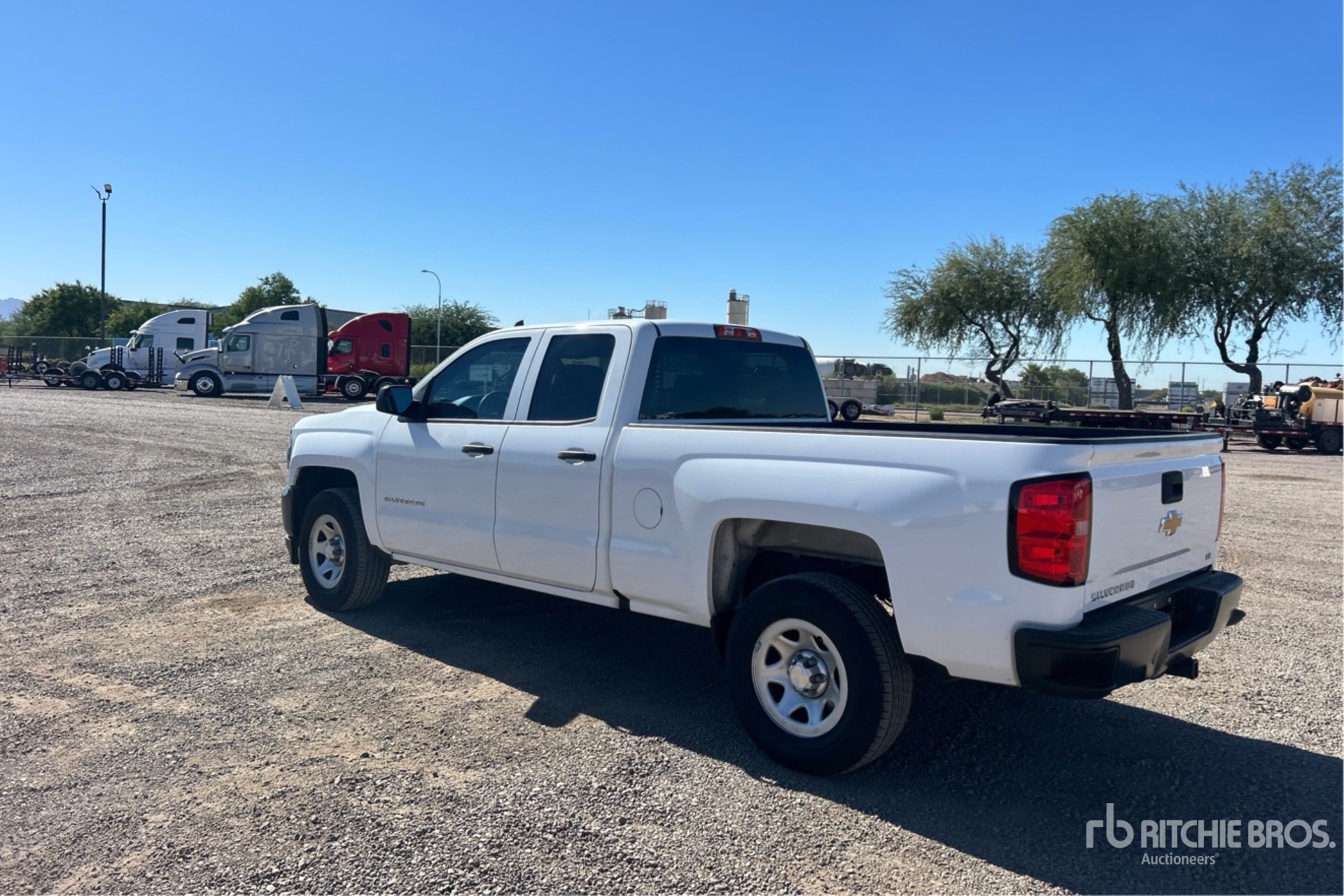 General Appearance with Imagen: esquina trasera izquierda