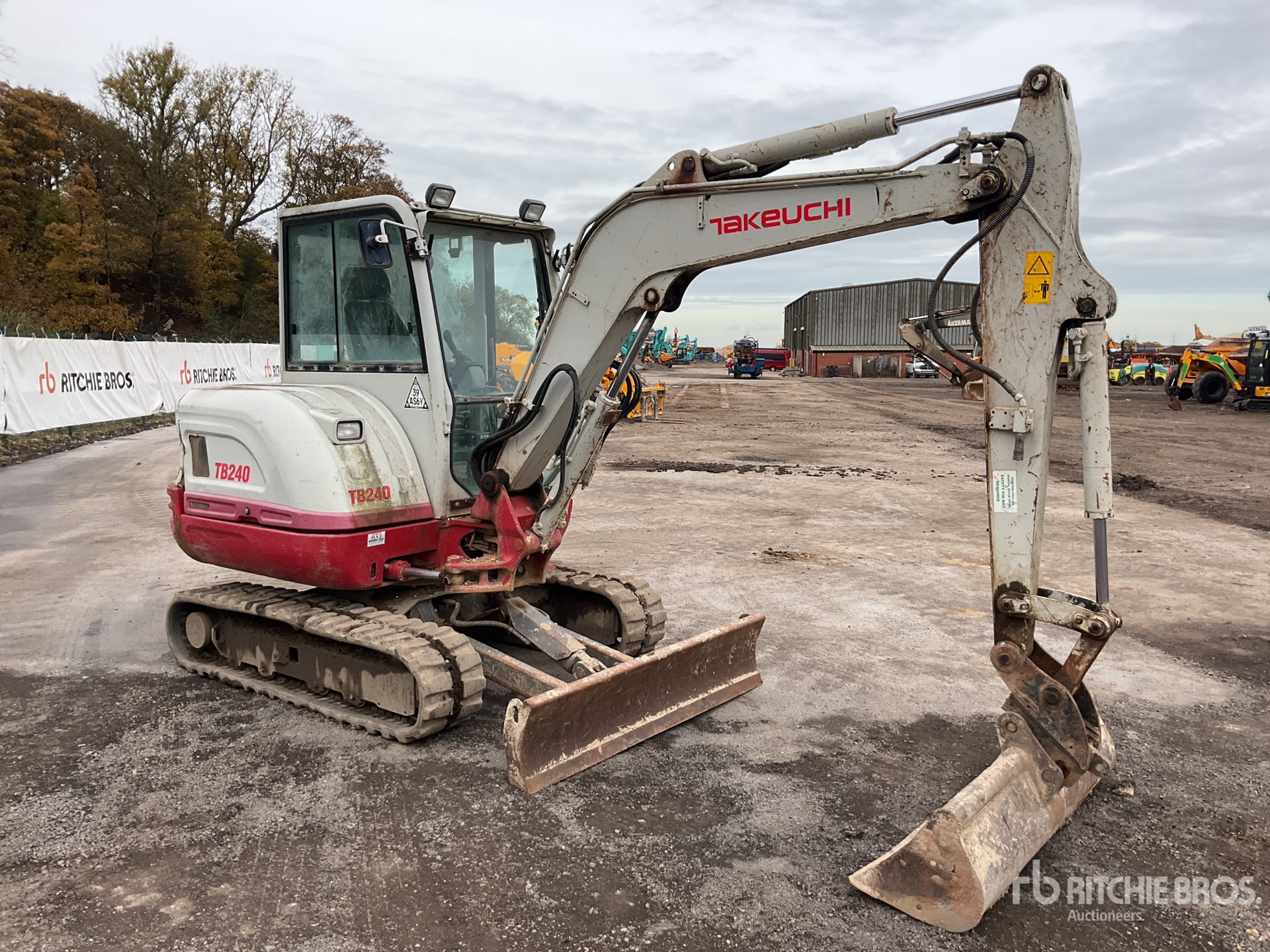 General Appearance with Picture, Right Front Corner