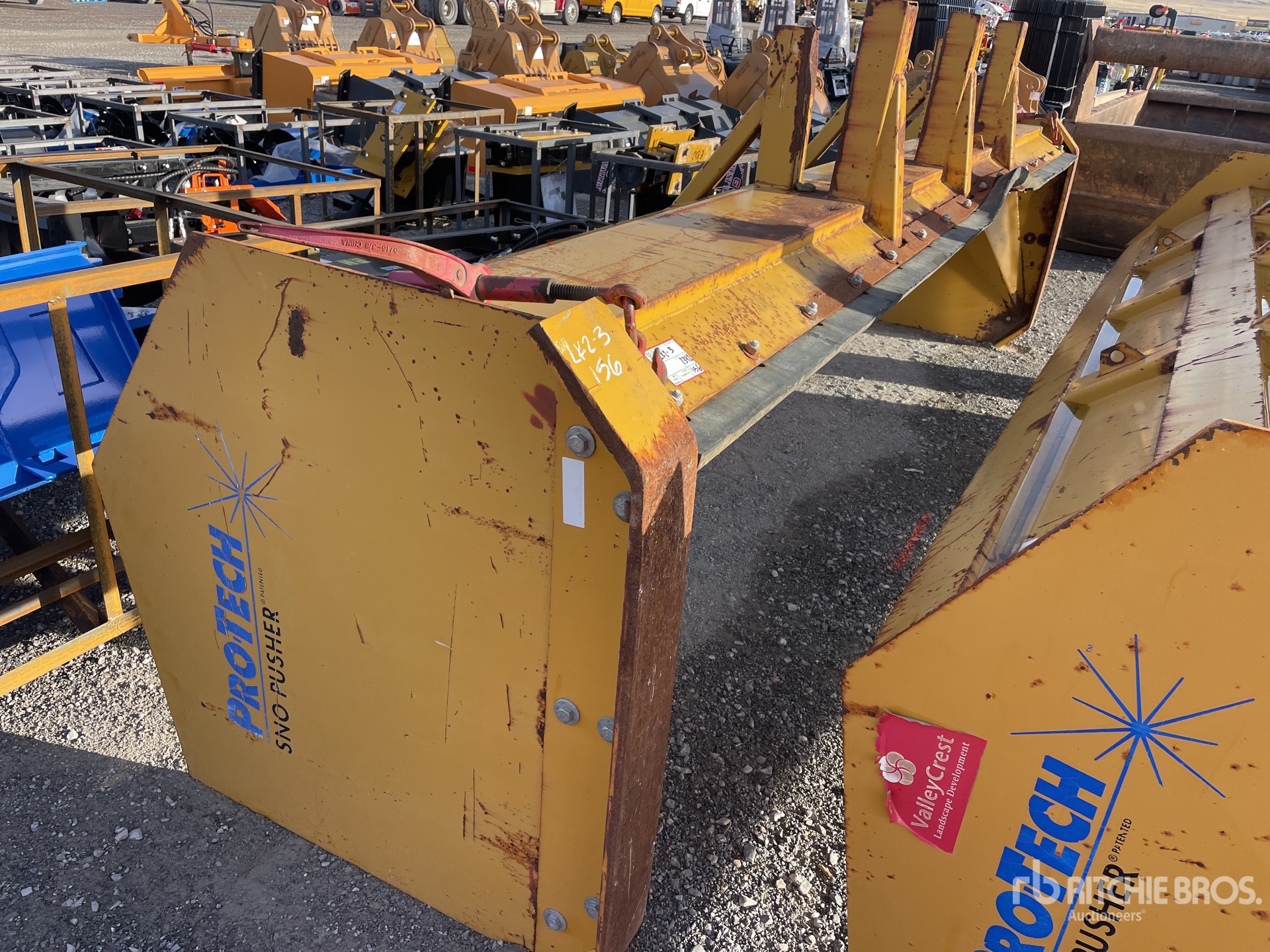 Aspect général with Image, coin arrière gauche