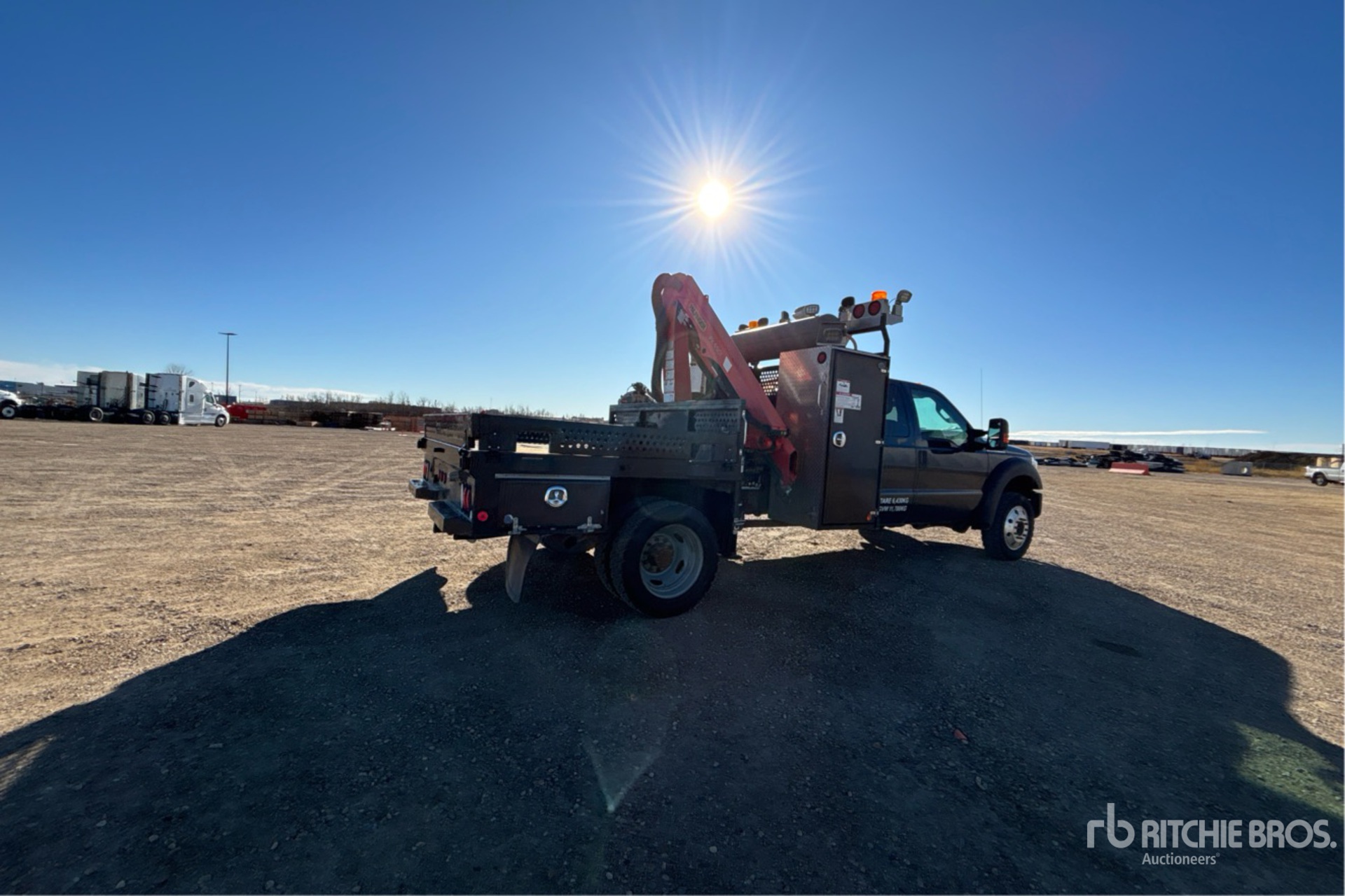 General Appearance with Bild, Ecke hinten rechts