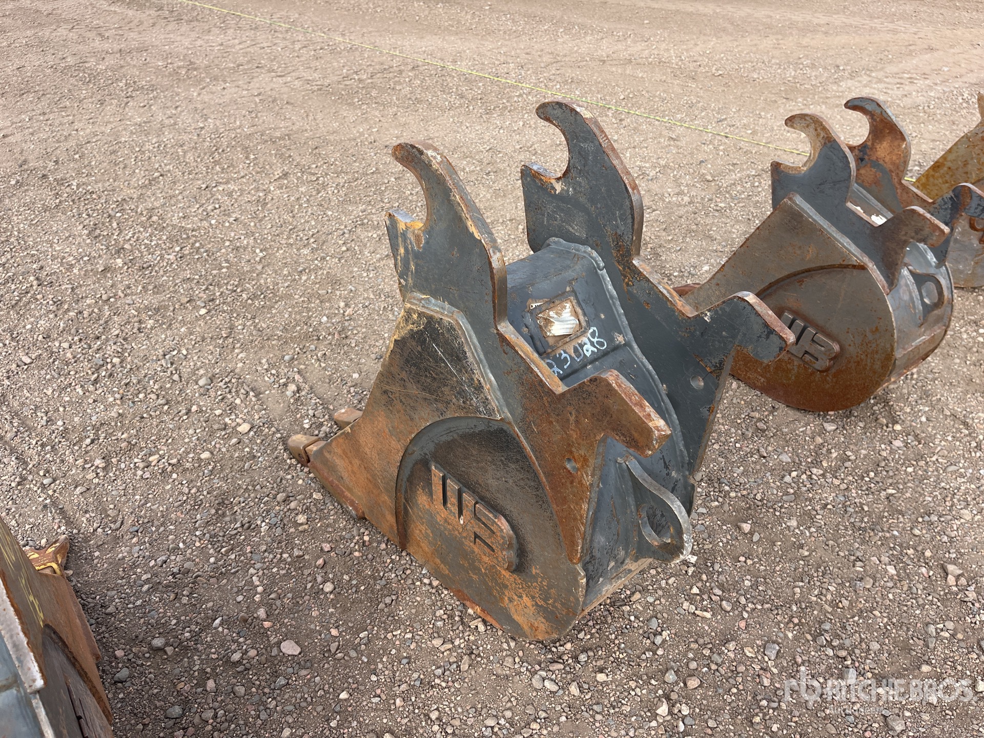 Aspect général with Image, coin arrière gauche