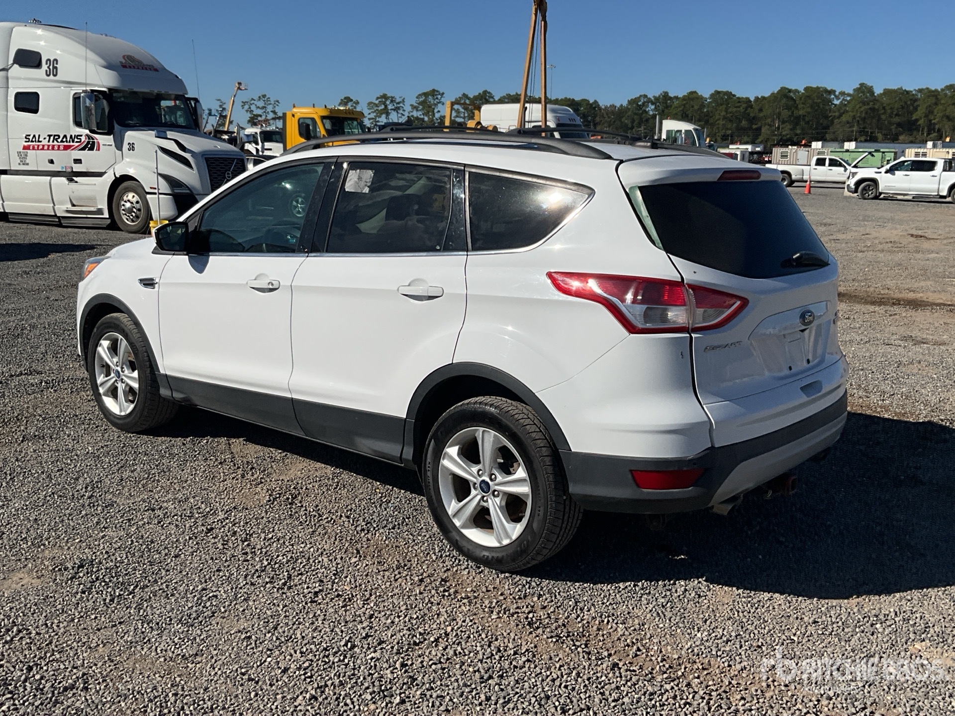 General Appearance with Foto, angolo posteriore sinistro