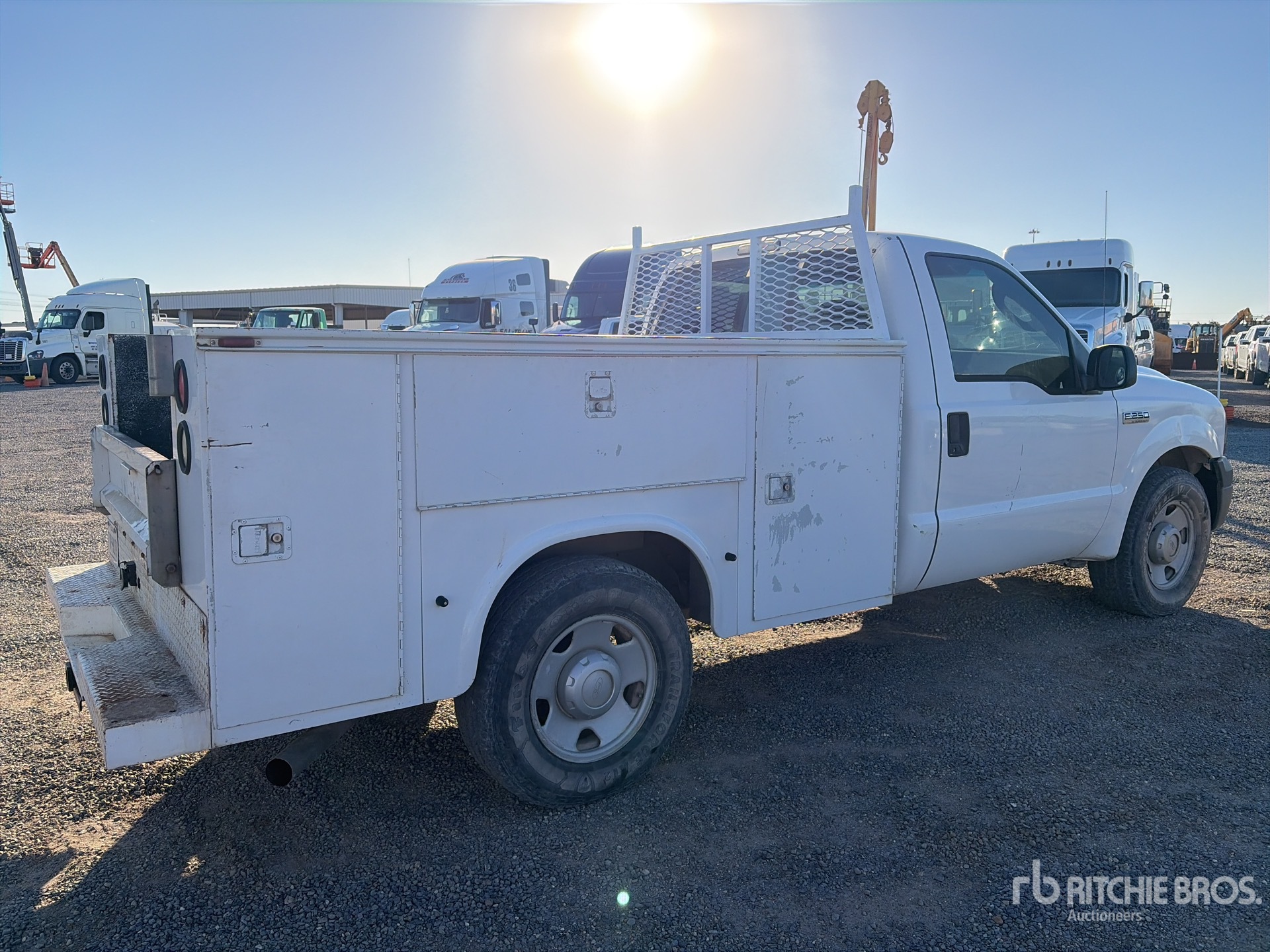 General Appearance with Picture, Right Rear Corner