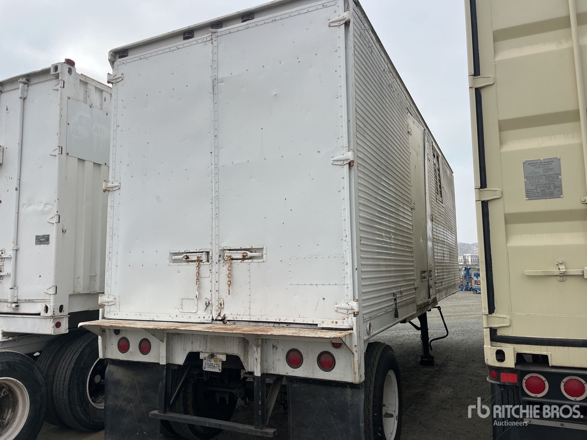 General Appearance with Zdjęcie, prawy dolny róg