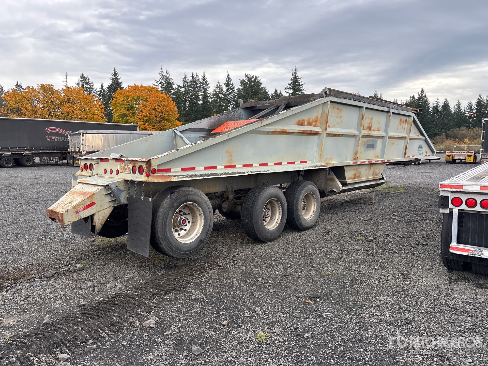 General Appearance with Imagen: esquina trasera derecha