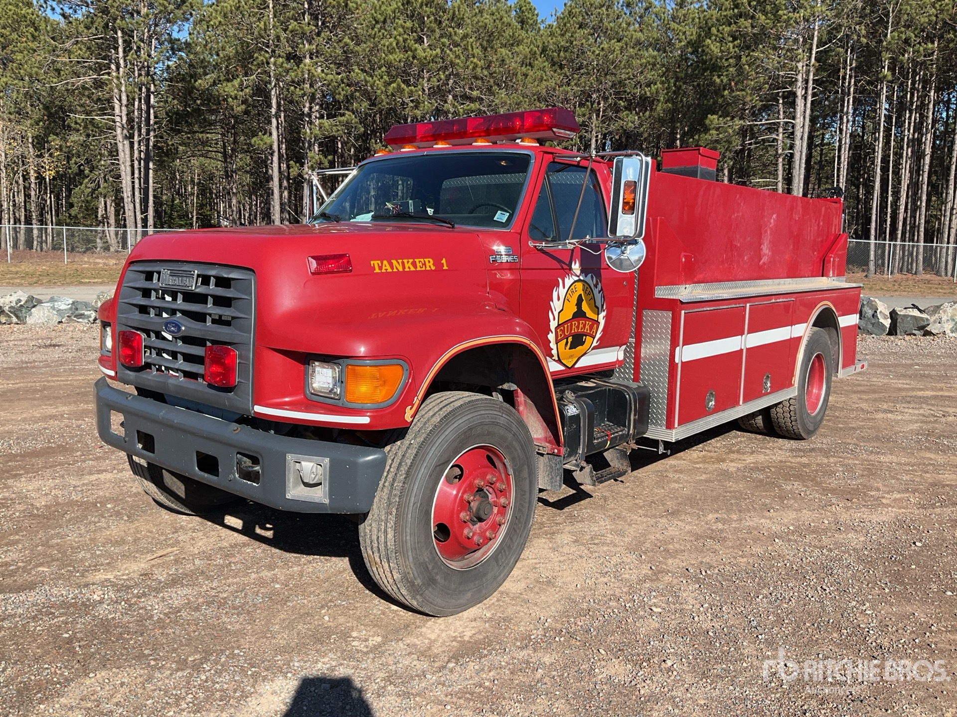 General Appearance with Featured Photo