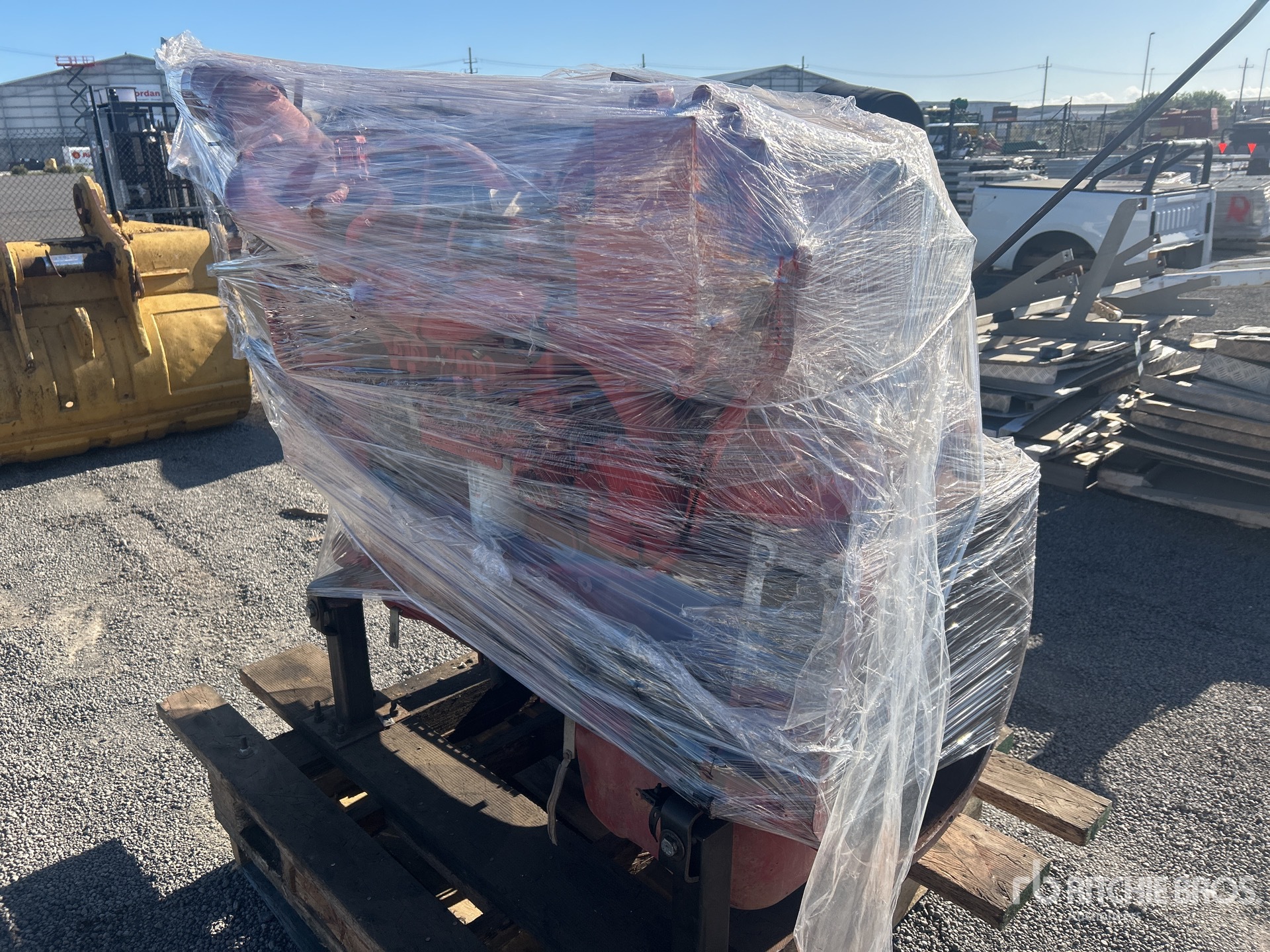 General Appearance with Imagen: esquina trasera izquierda