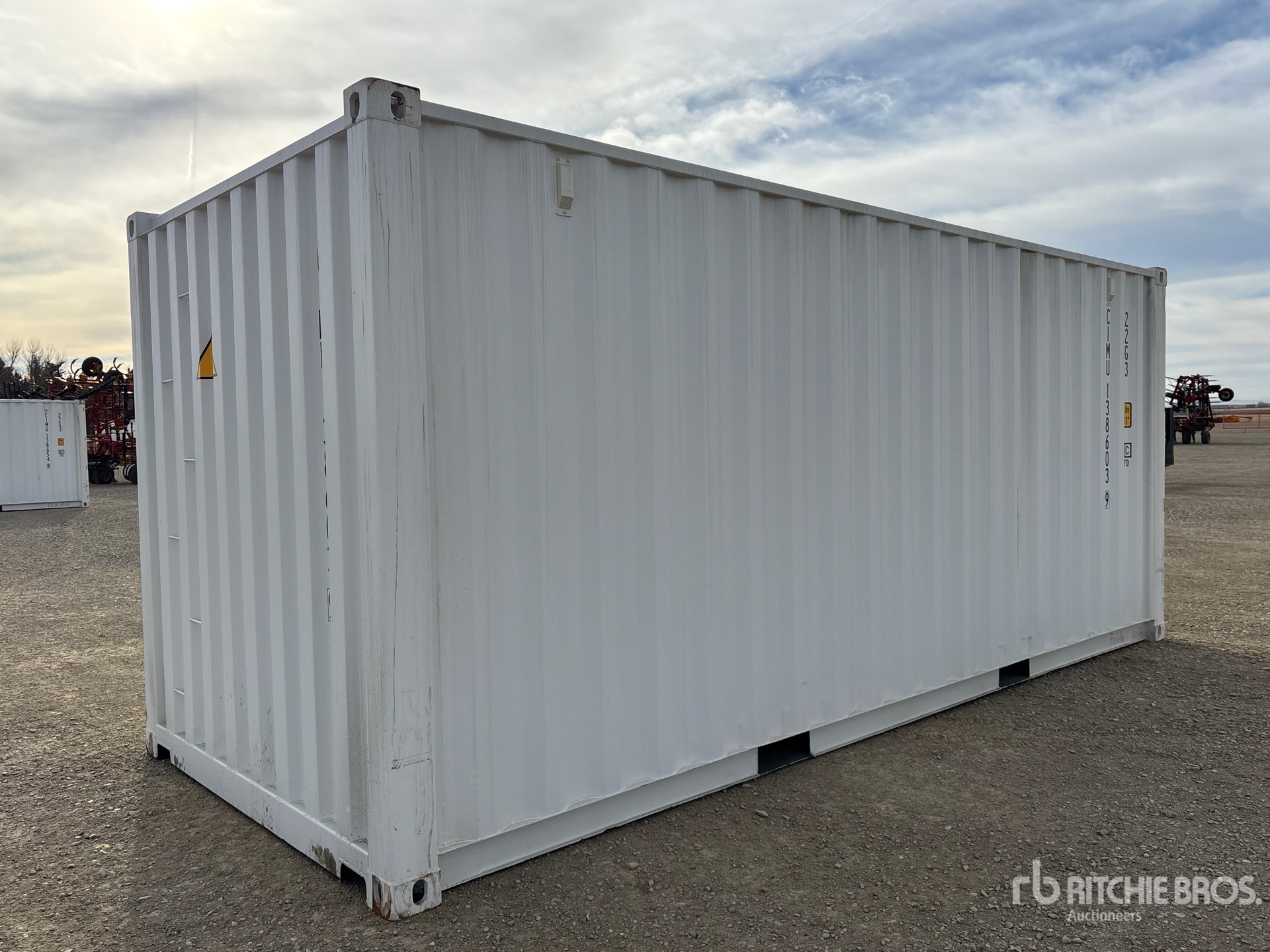 General Appearance with Picture, Right Rear Corner