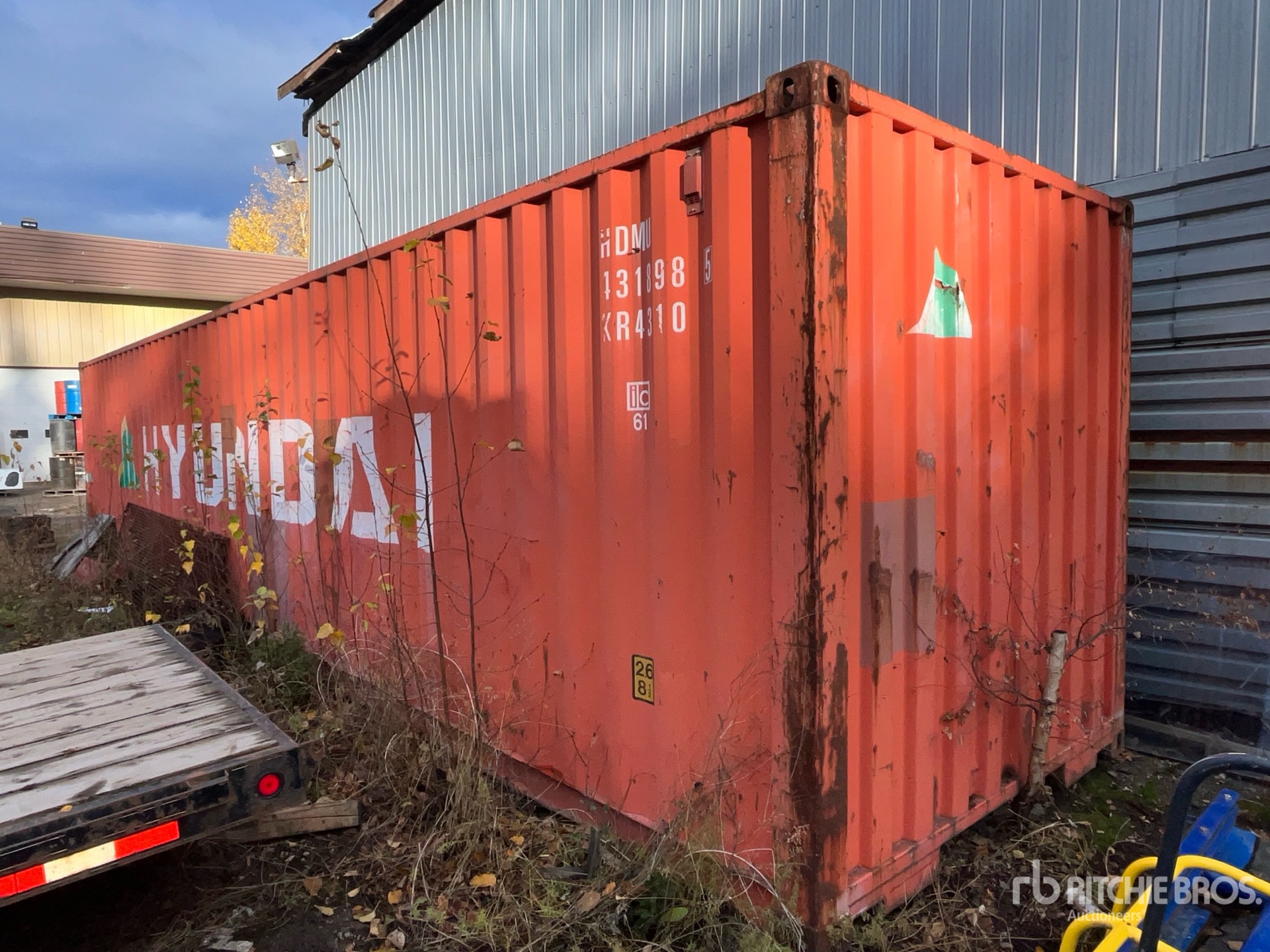 General Appearance with Picture, Right Rear Corner