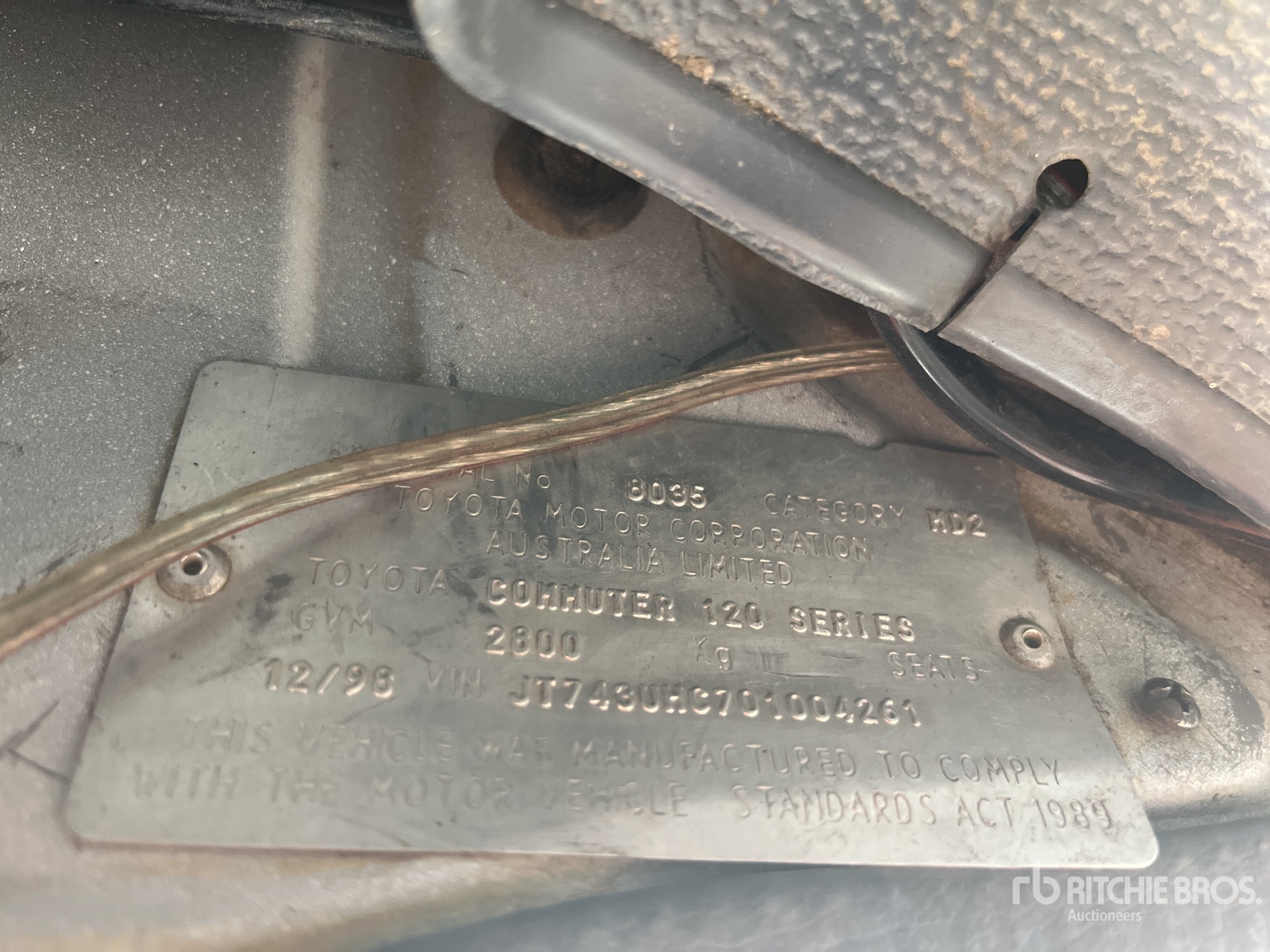 General Appearance with Seriennummer / FIN