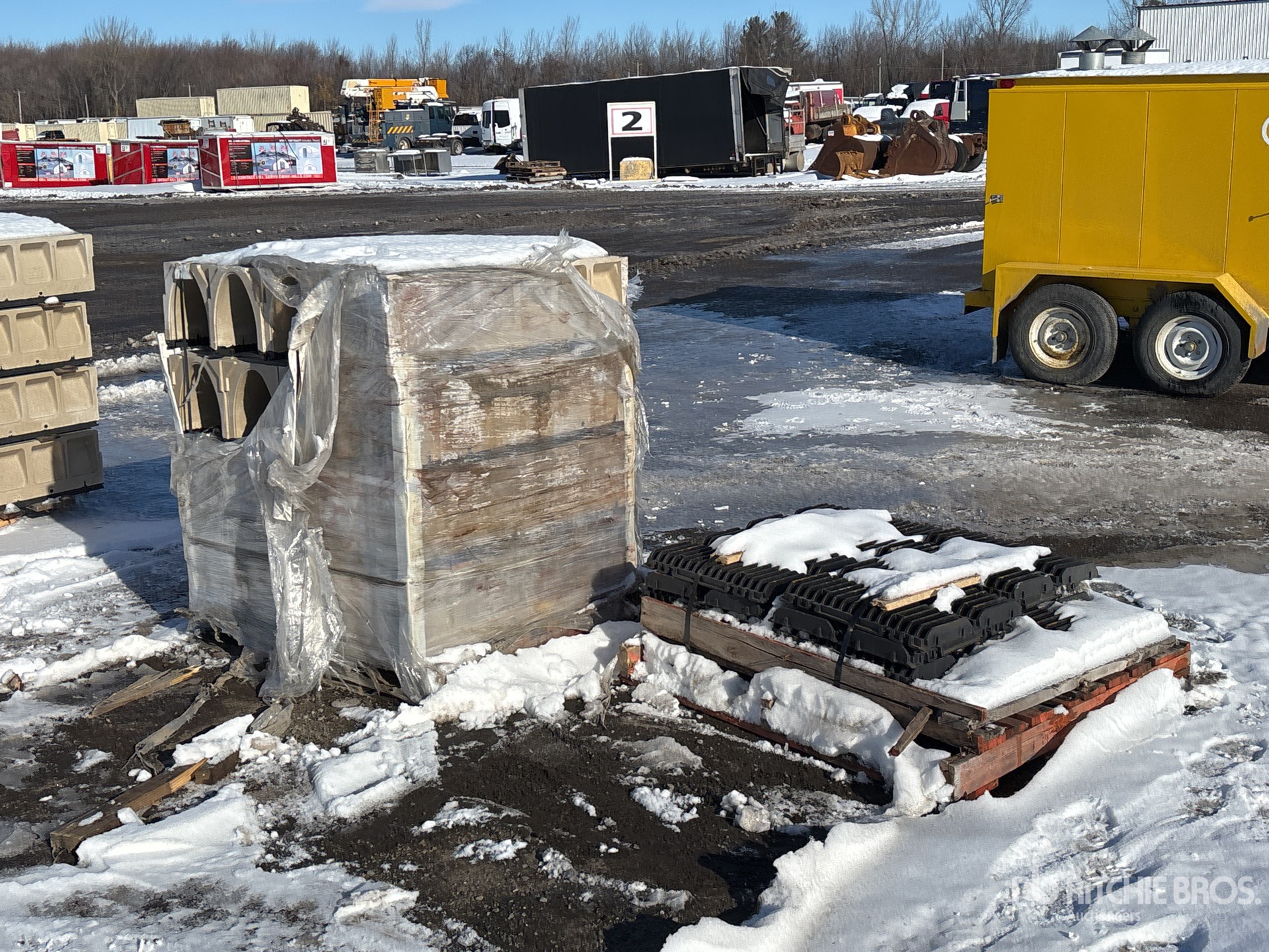 General Appearance with Bild, Ecke hinten rechts