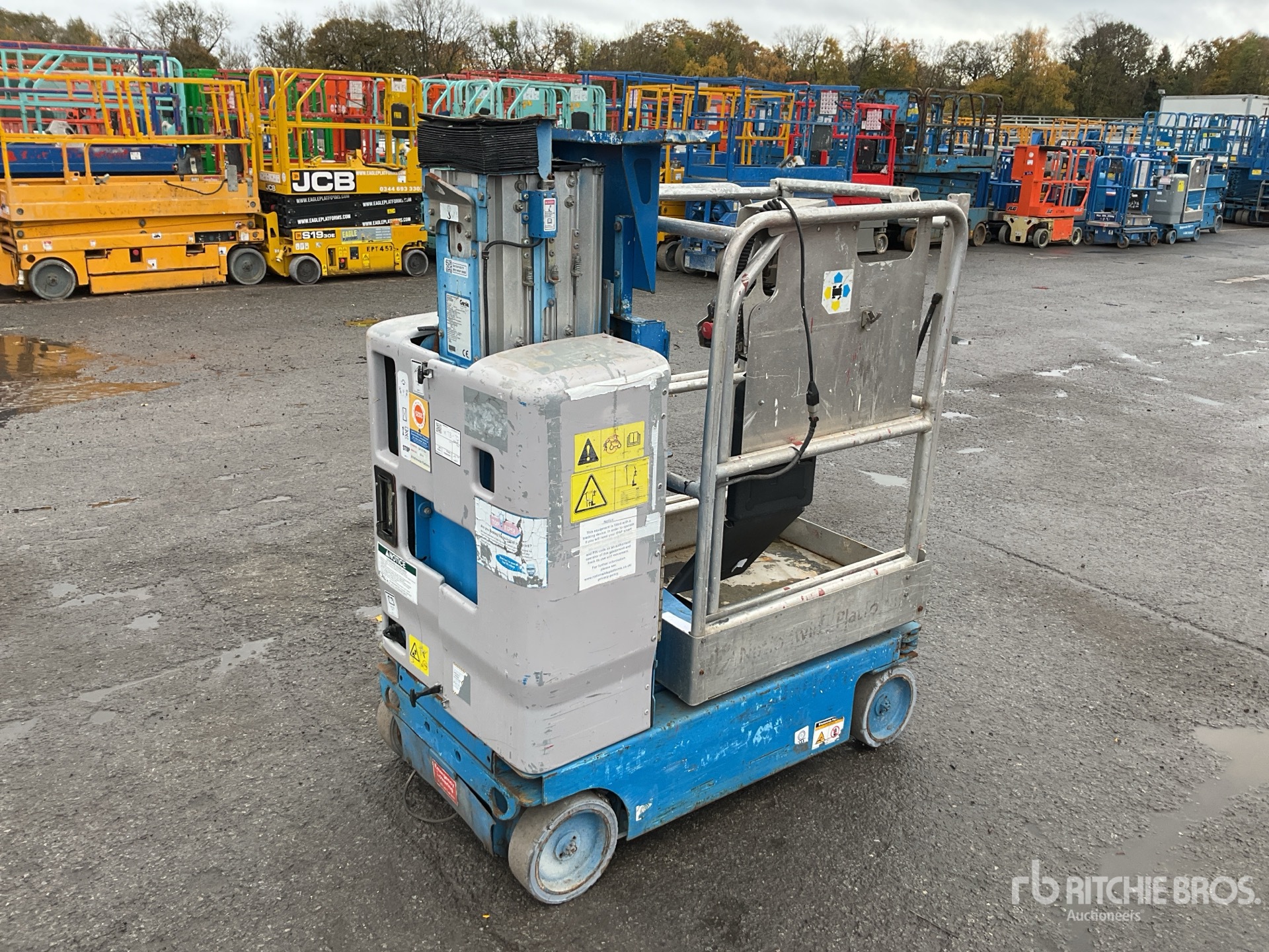 General Appearance with Imagen: esquina trasera derecha