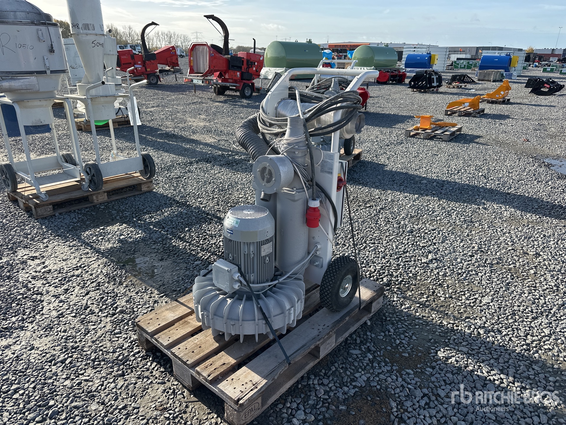 General Appearance with Image, coin avant gauche