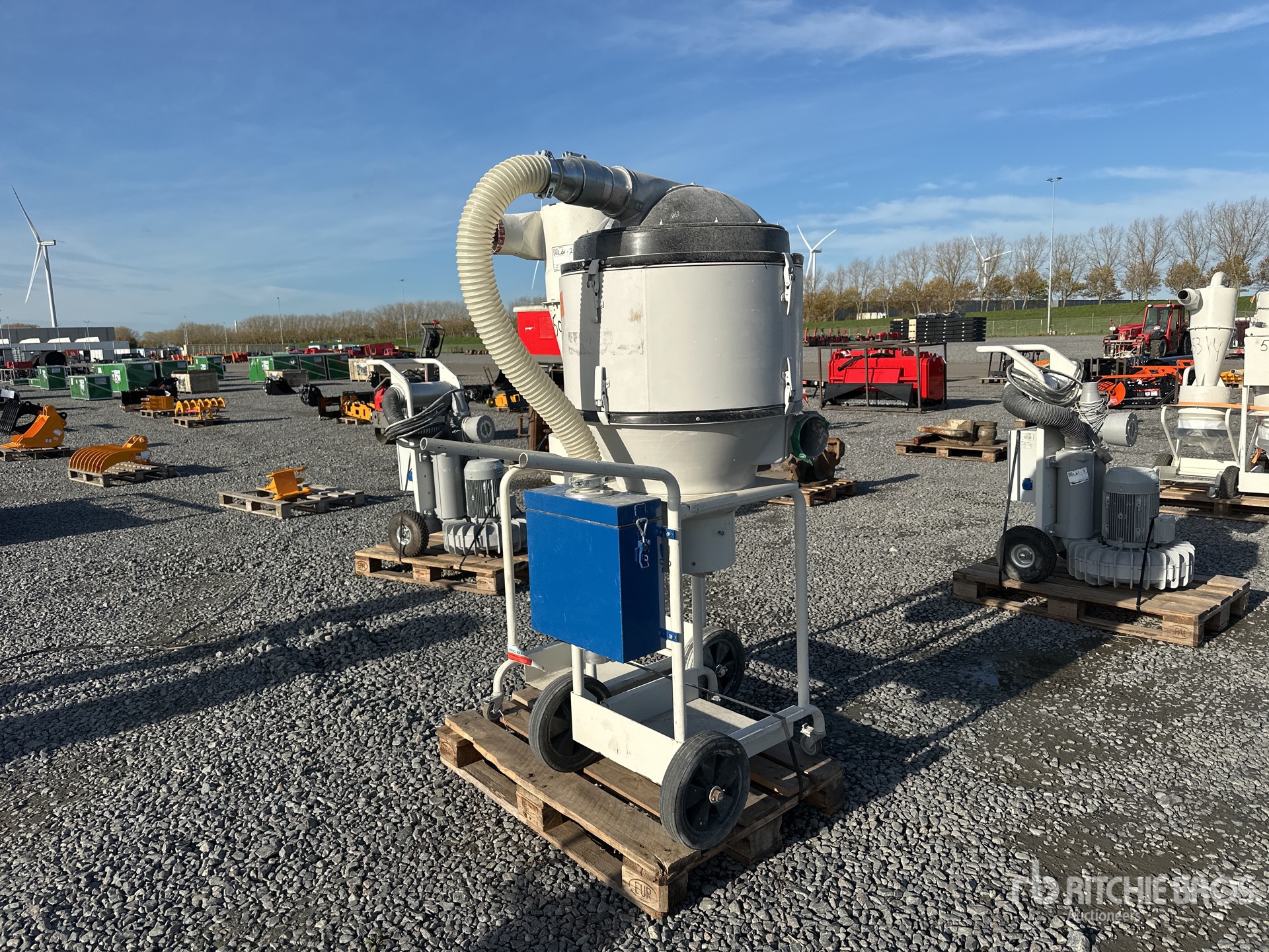 General Appearance with Image, coin avant droit