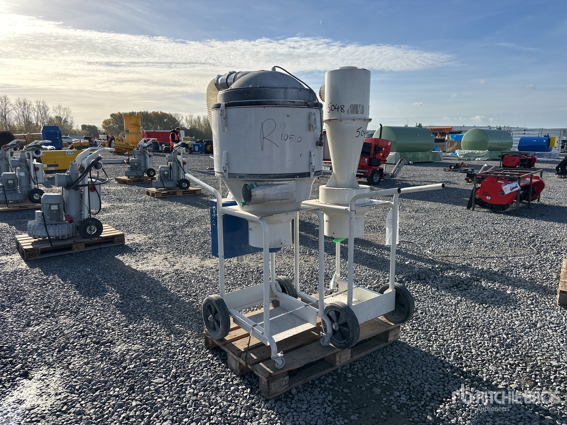 General Appearance with Image, coin avant gauche