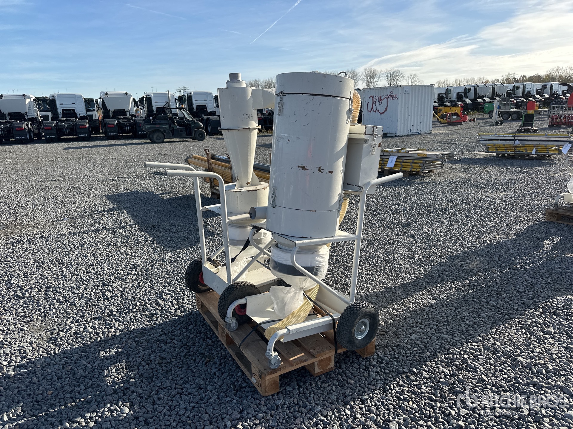 General Appearance with Image, coin arrière gauche