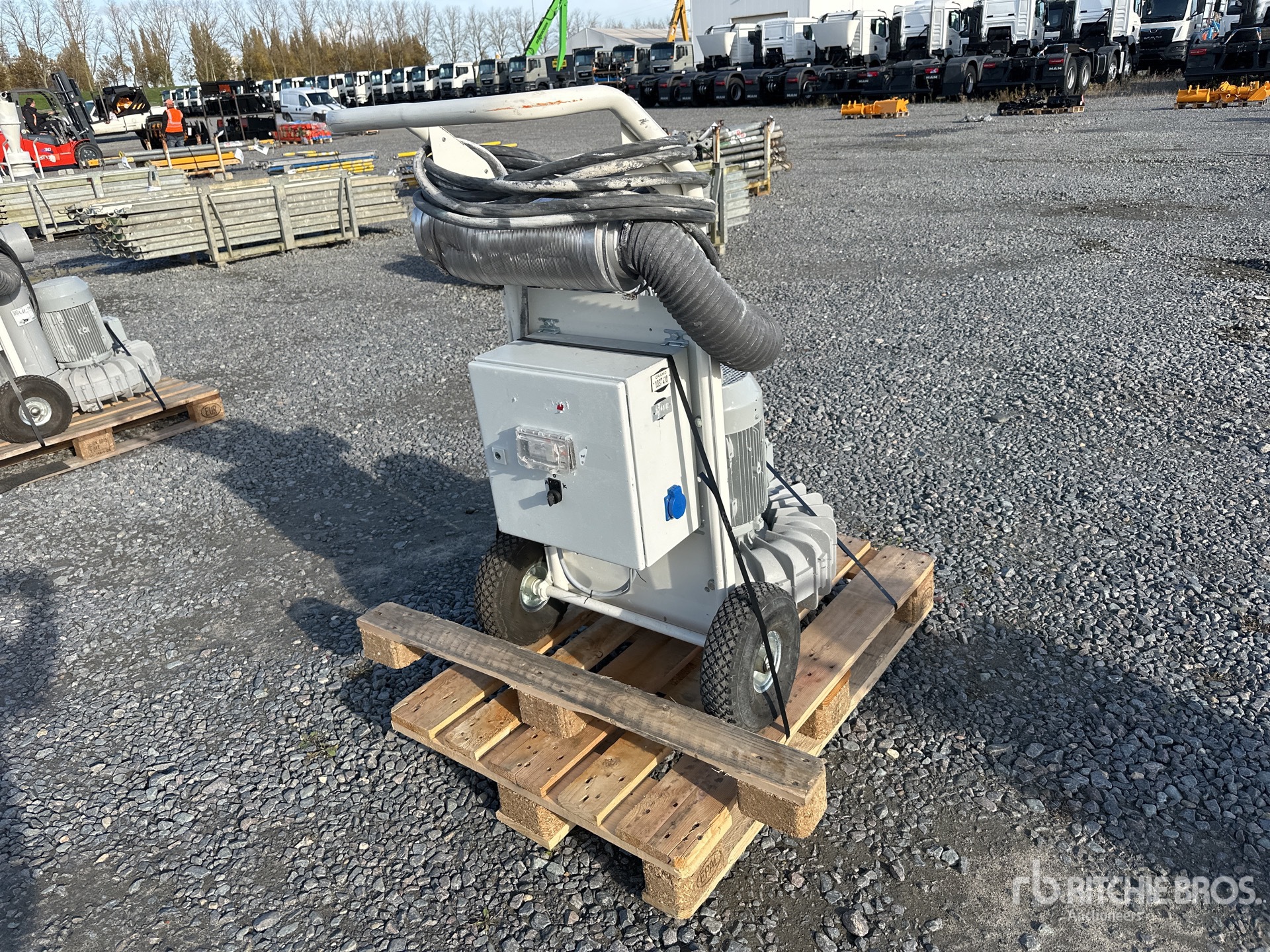 General Appearance with Image, coin arrière droit