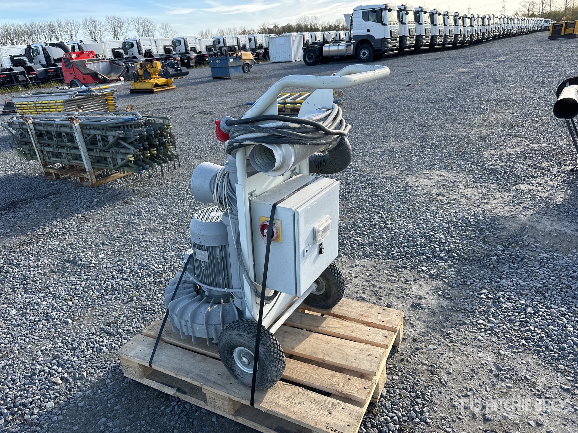 General Appearance with Image, coin arrière gauche