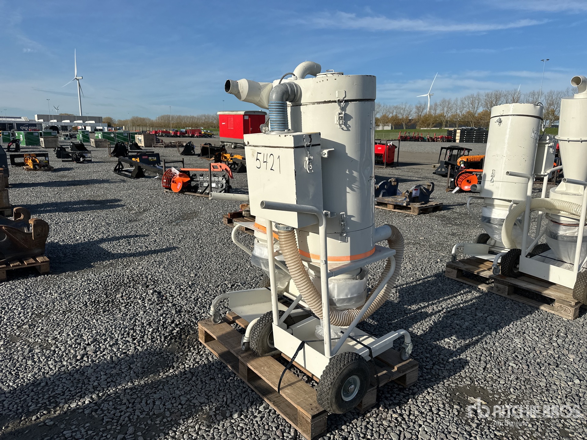 General Appearance with Image, coin avant droit