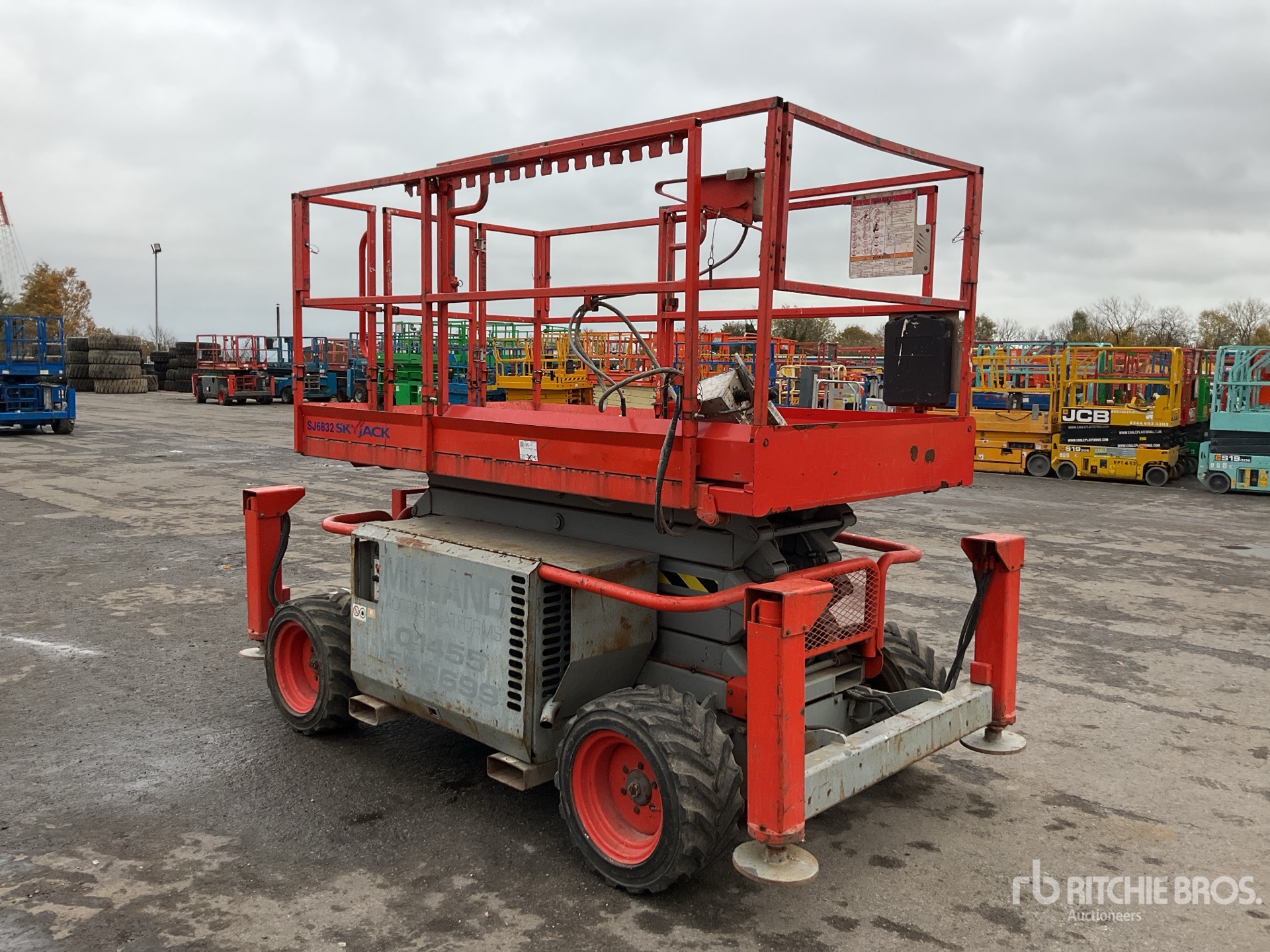 General Appearance with Picture, Right Front Corner