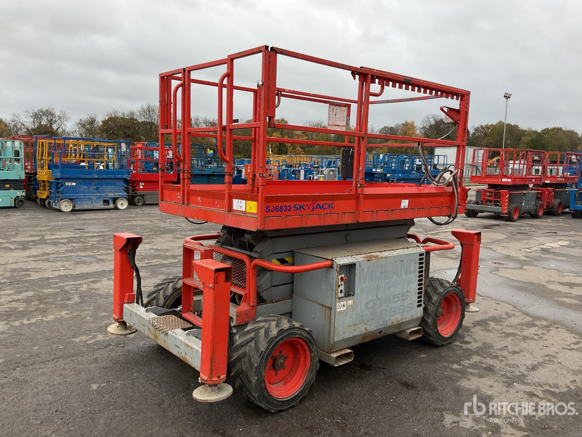 General Appearance with Picture, Right Rear Corner