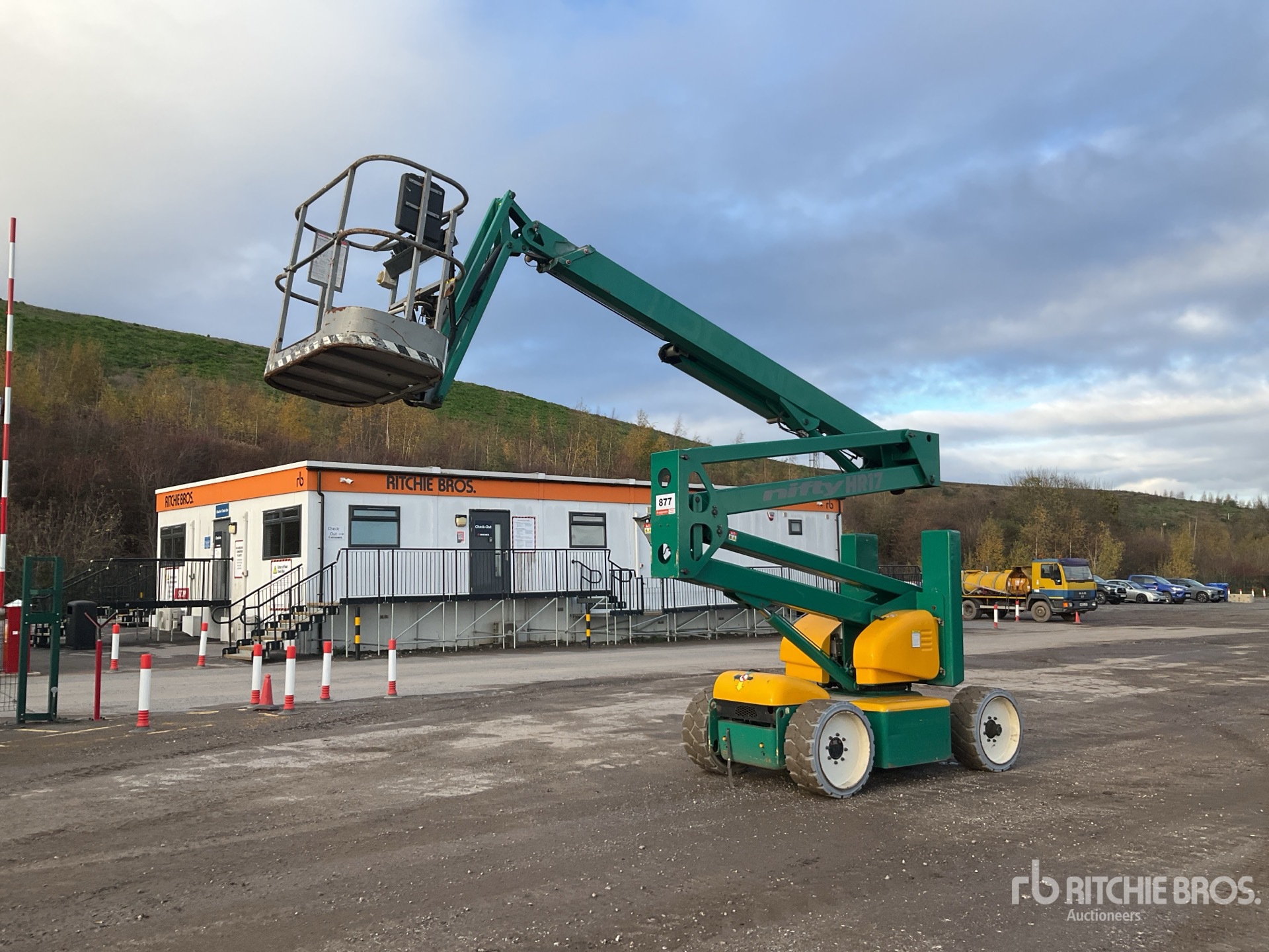 General Appearance with Featured Photo