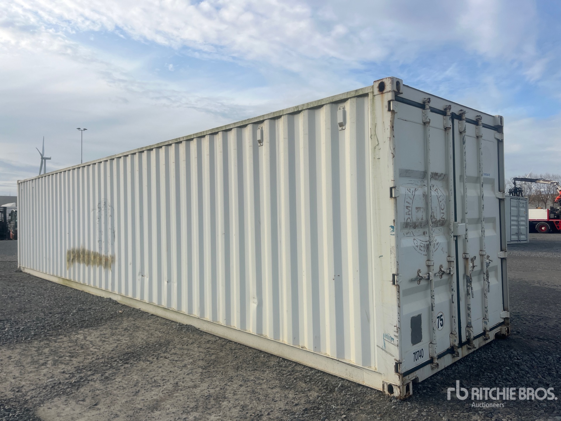 General Appearance with Picture, Right Front Corner