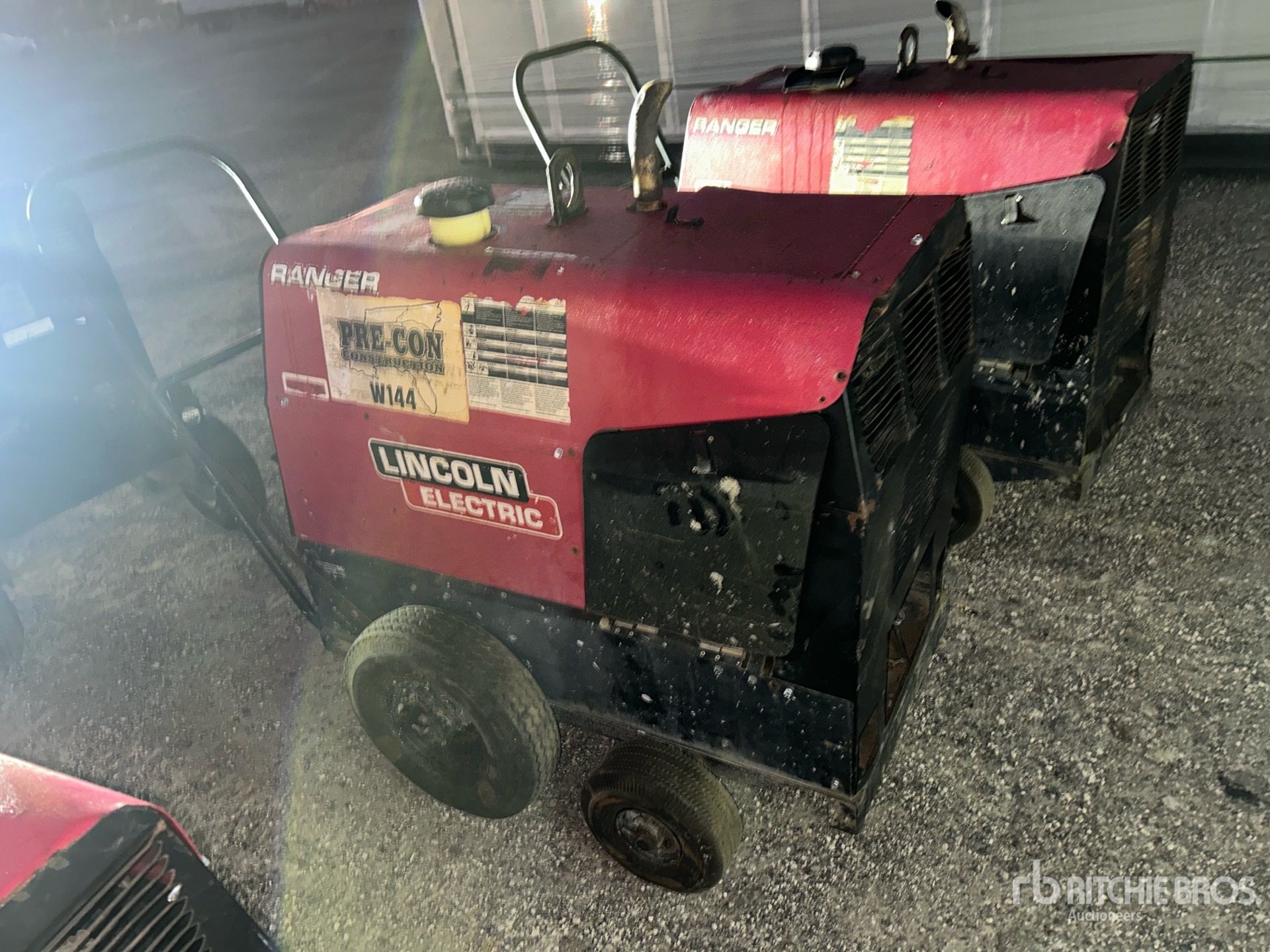 General Appearance with Imagen: esquina trasera derecha