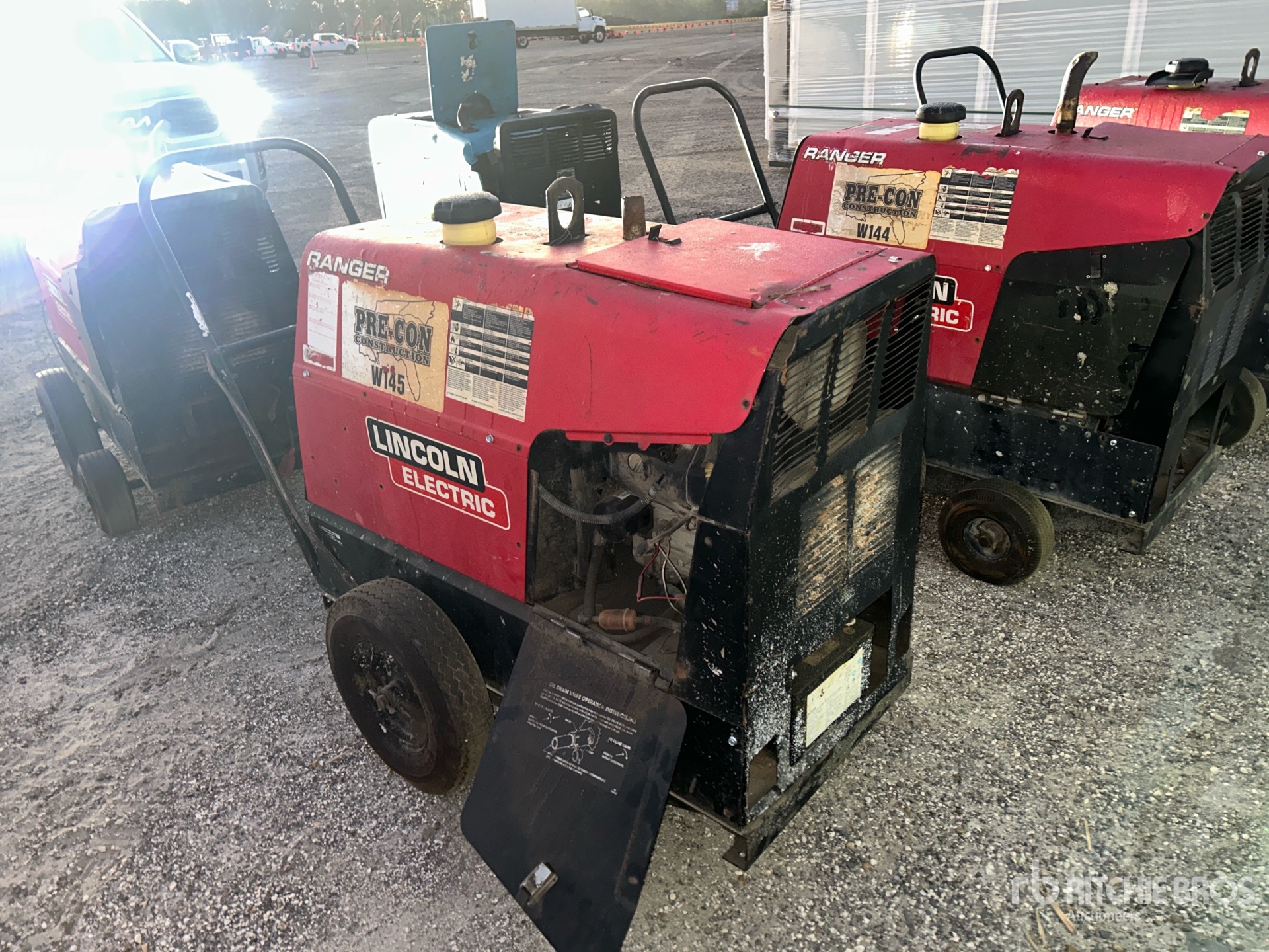 General Appearance with Imagen: esquina trasera derecha