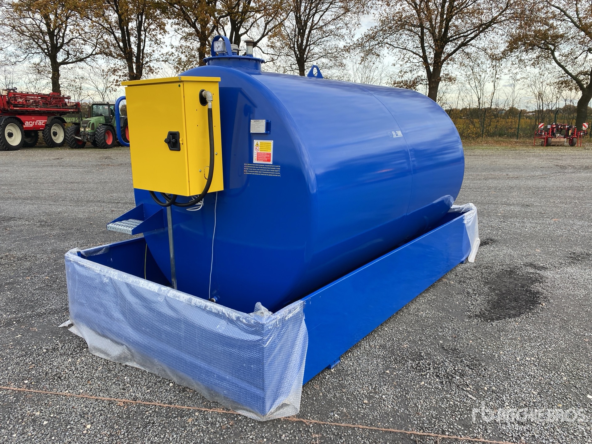 General Appearance with Image, coin avant gauche