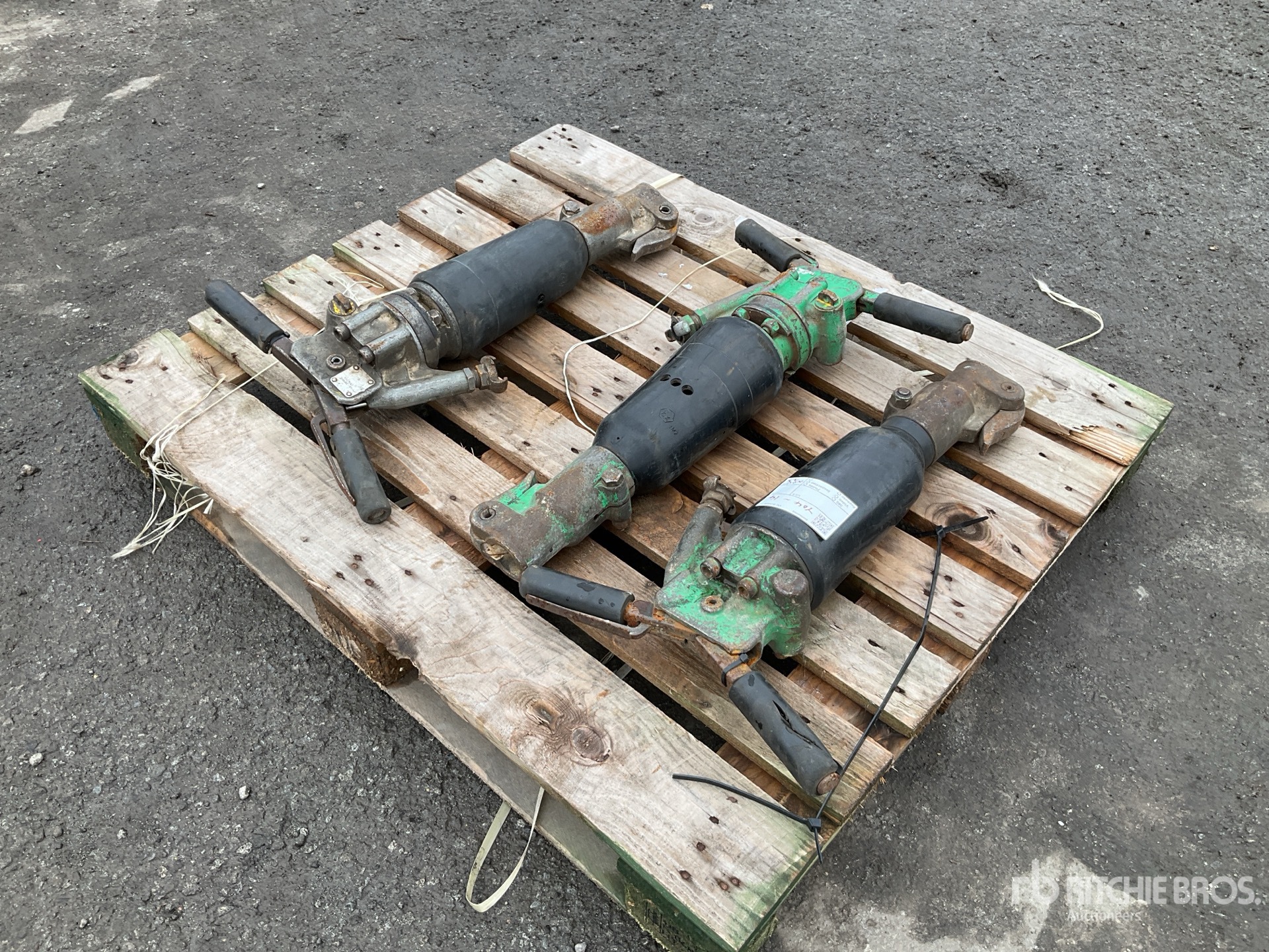 Aspect général with Image, coin arrière gauche