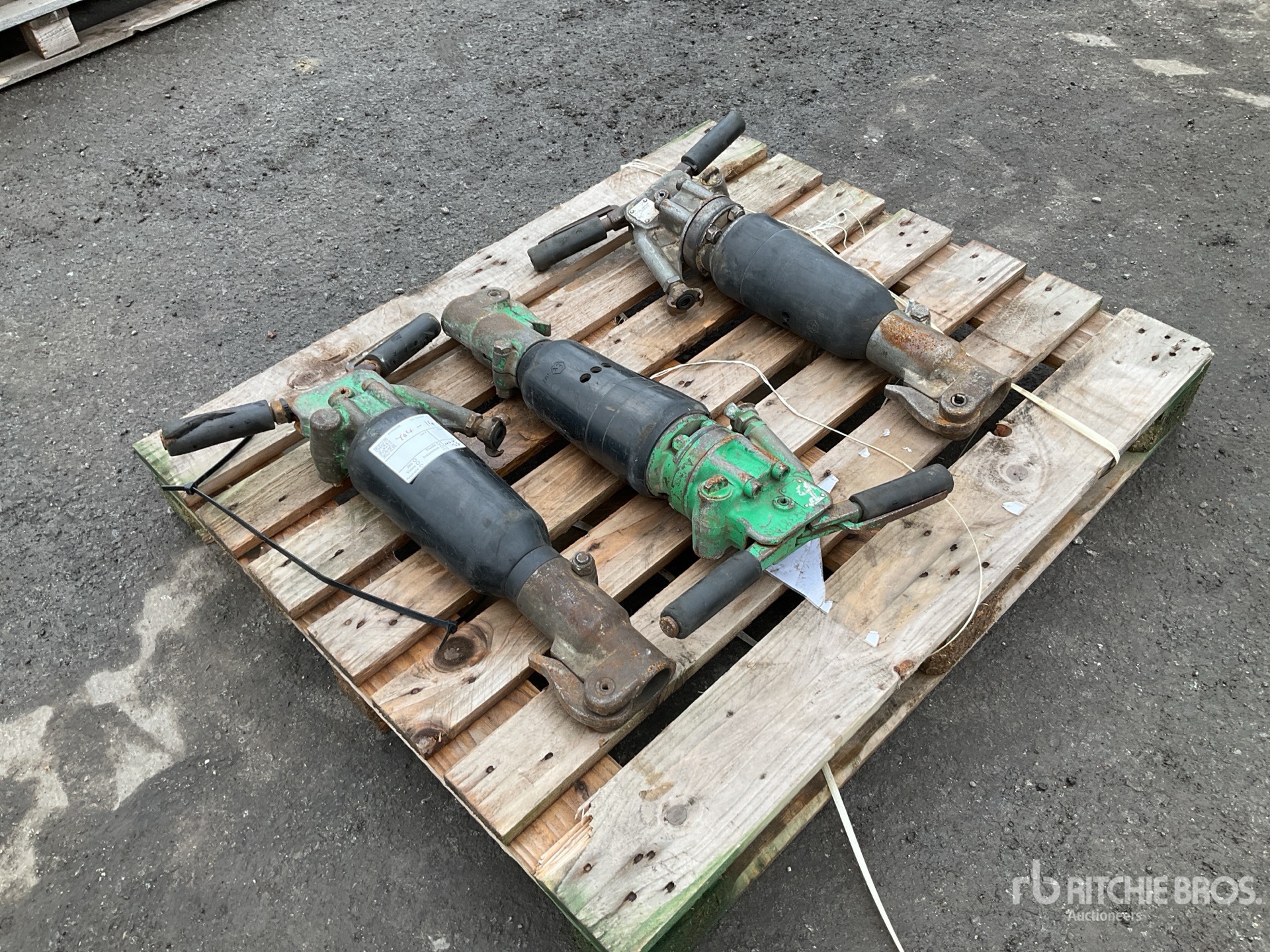 Aspect général with Image, coin avant gauche