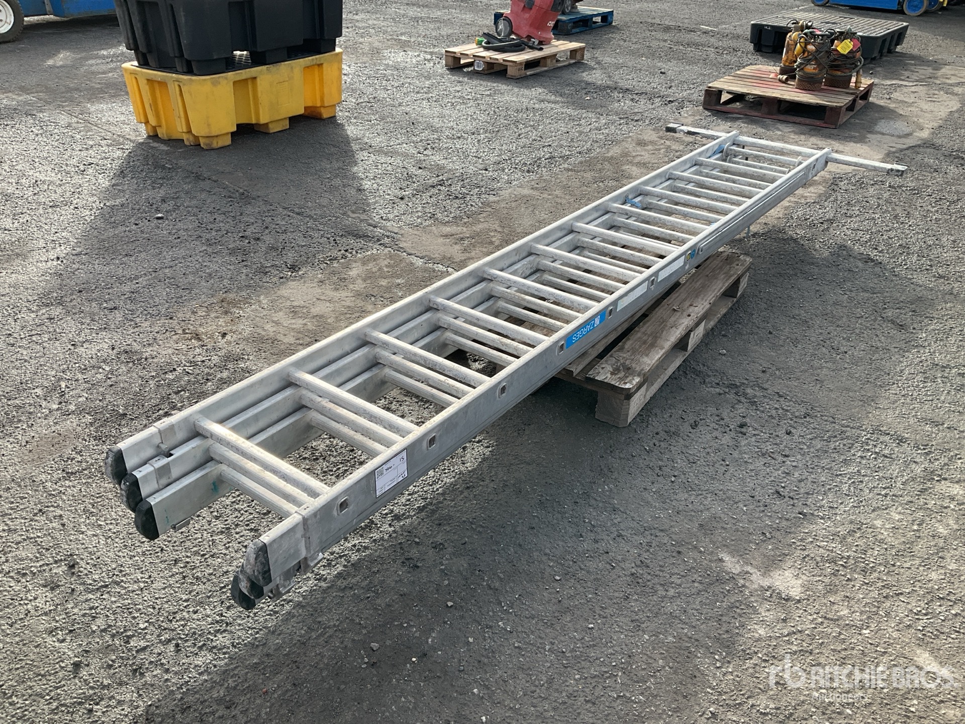 General Appearance with Zdjęcie, prawy dolny róg